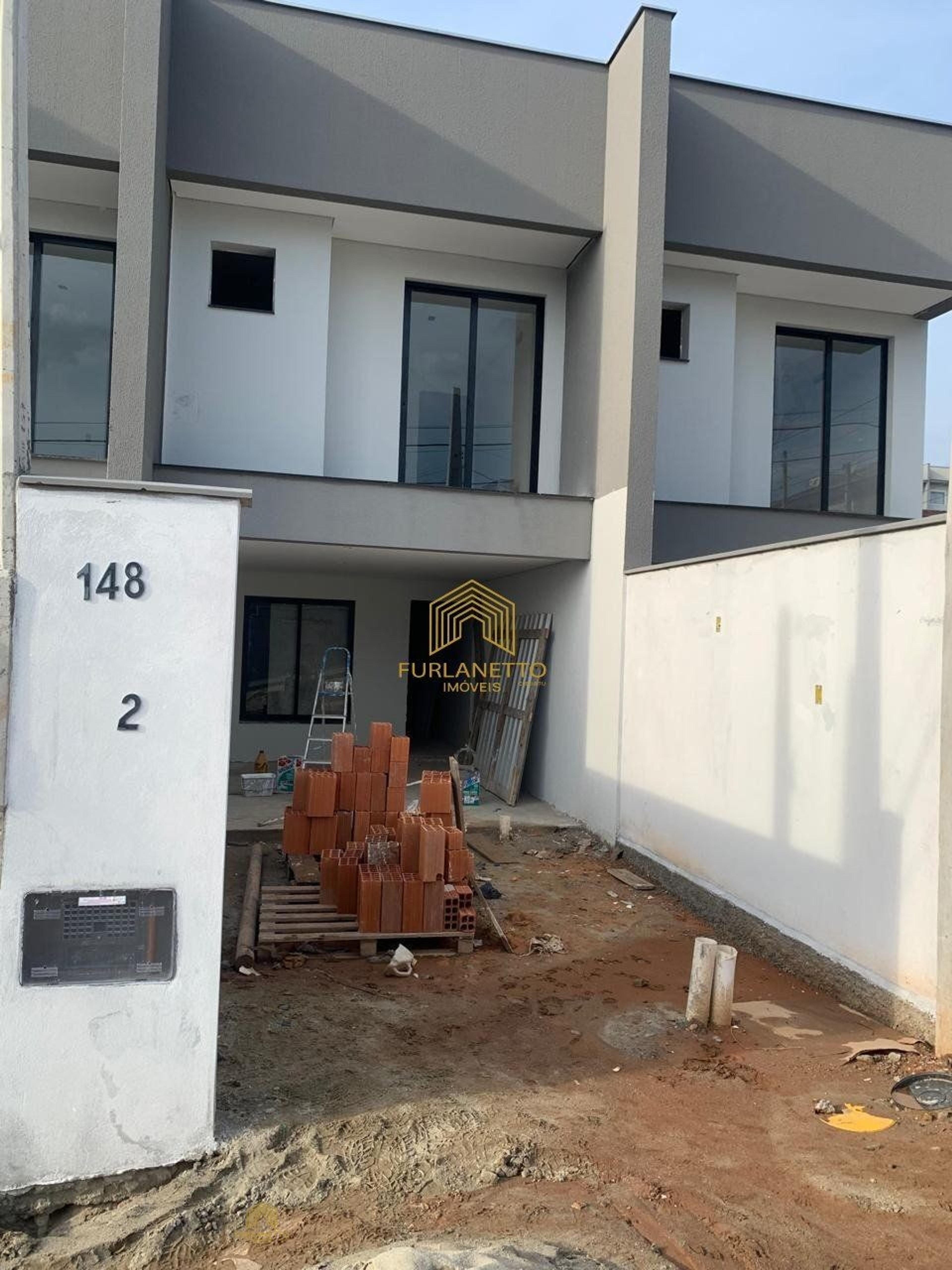 Lindos geminados de alto padrão no bairro Guanabara