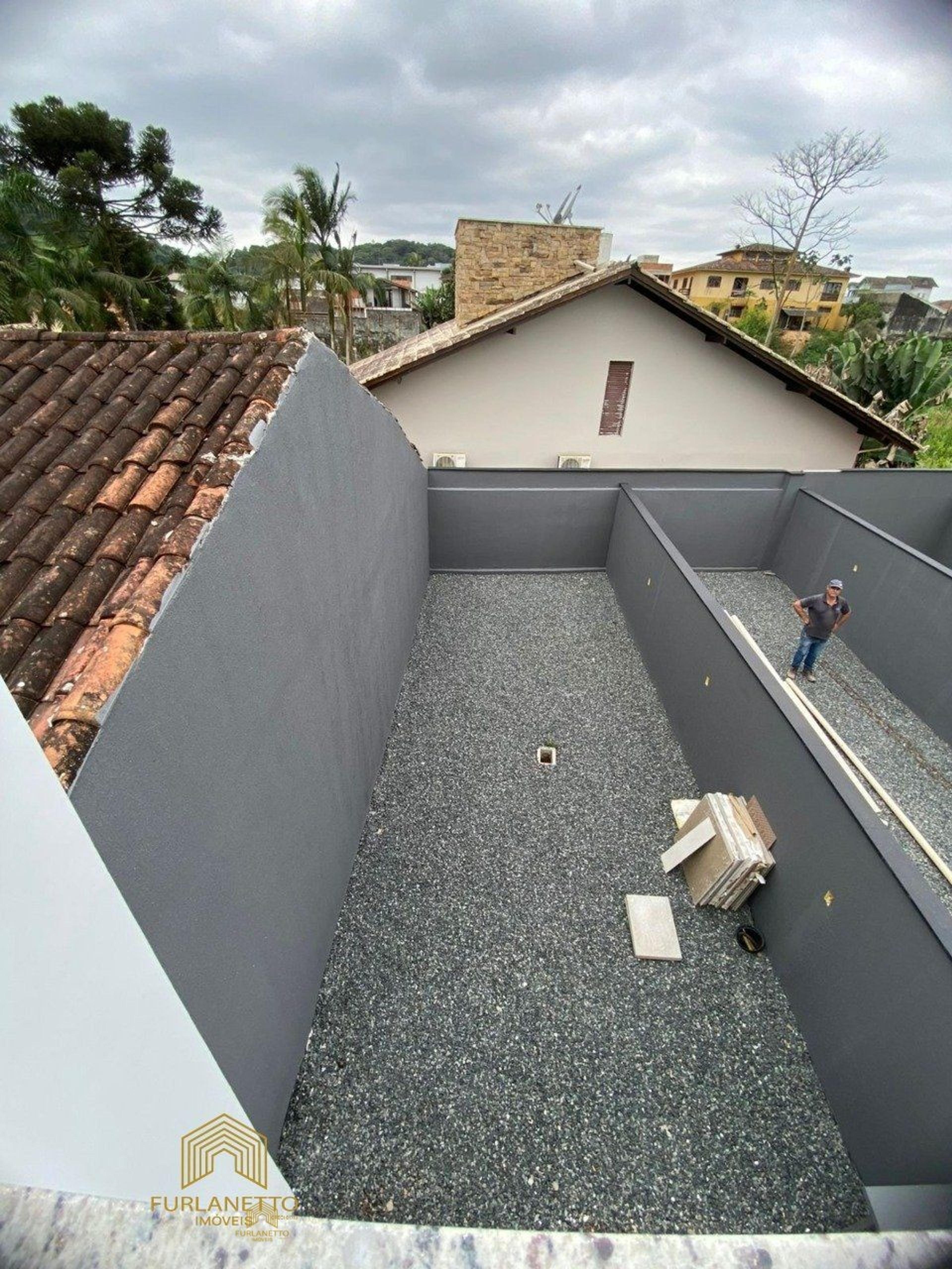 Sobrado Geminado à venda no Iririú — foto 6
