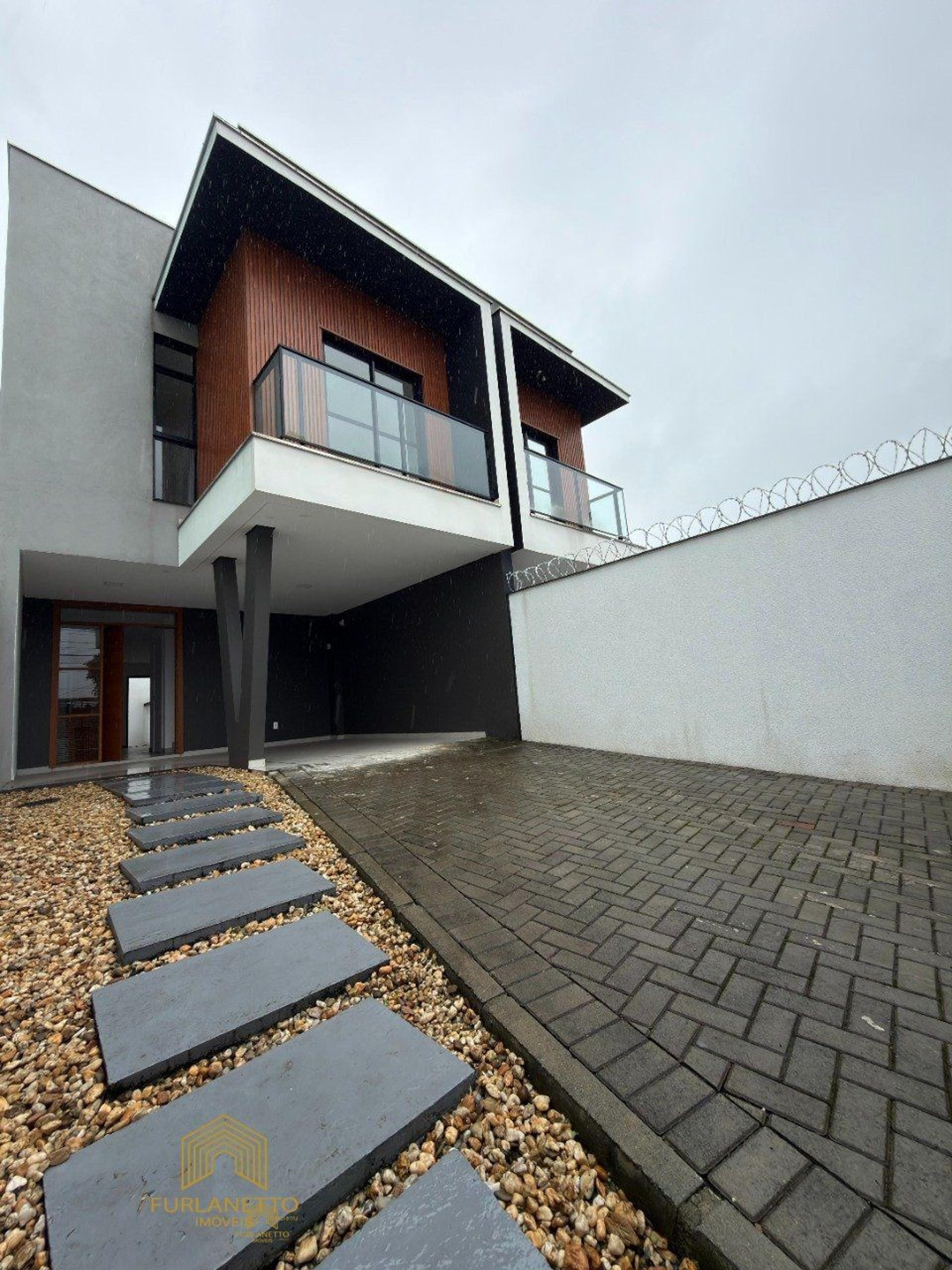 Casa em Floresta, Joinville — foto 3