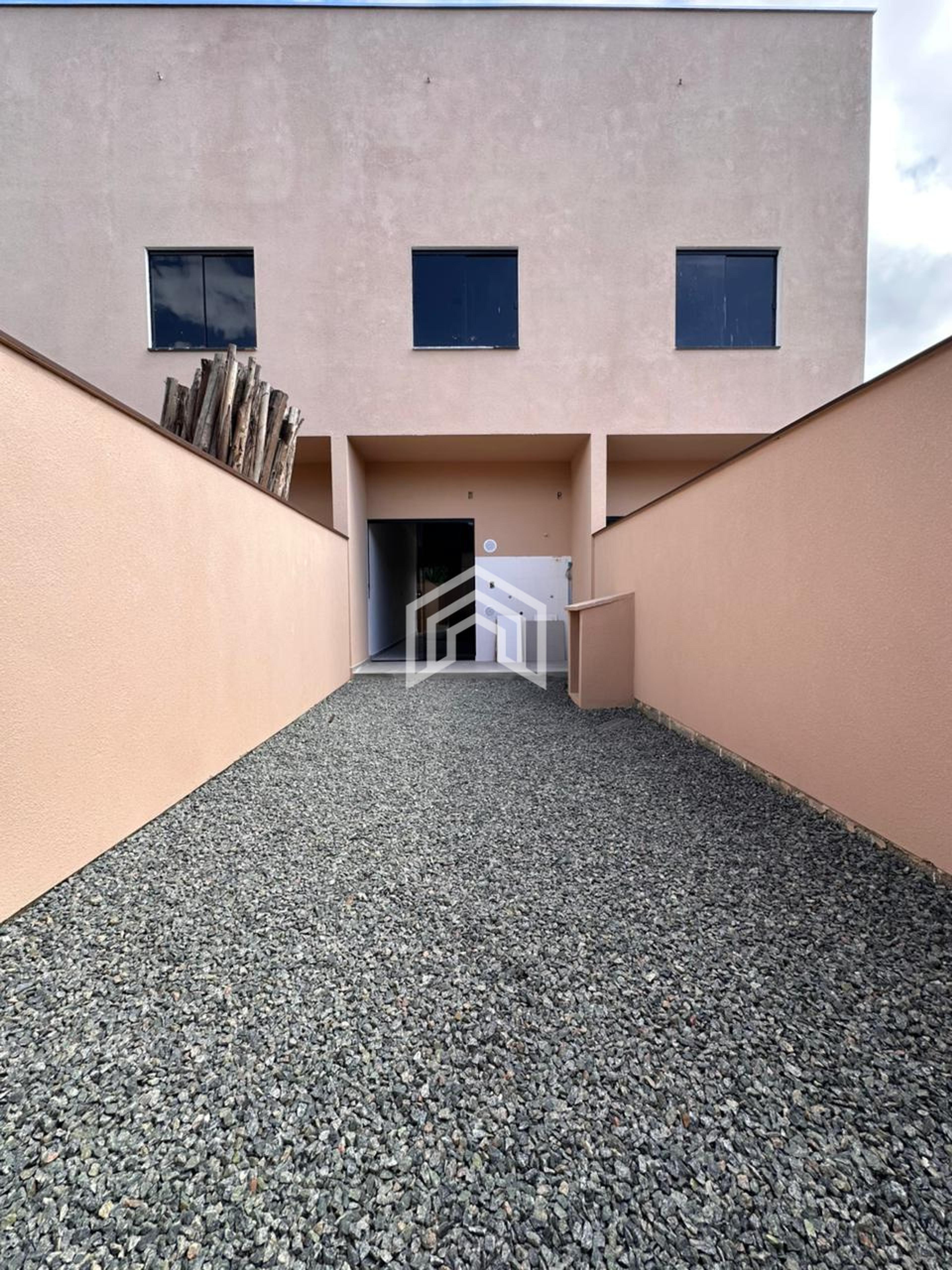 Casa Geminada À Venda no Bairro João Costa!!! — foto 12