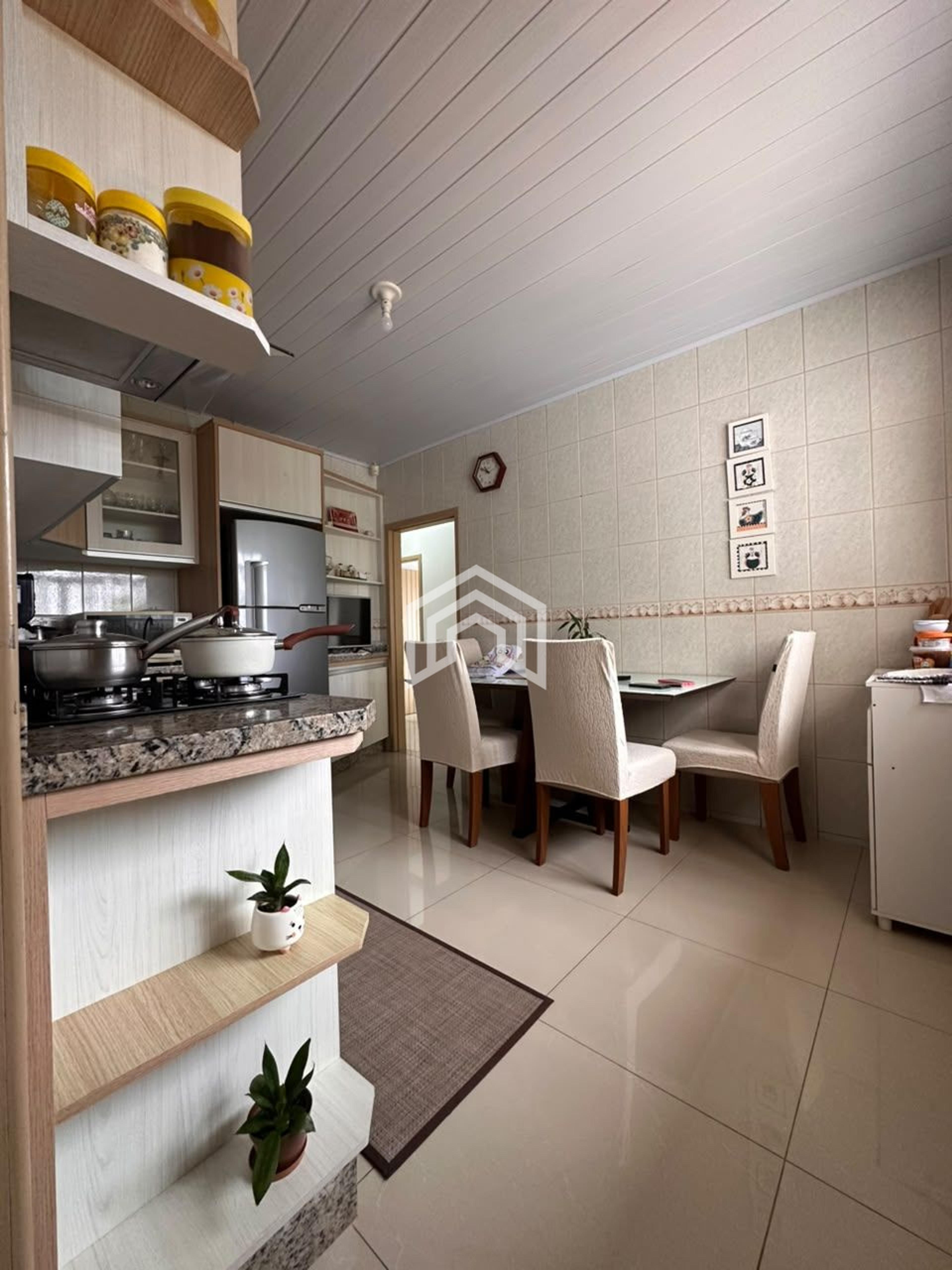 Linda Casa À Venda no Paranaguamirim!!! — foto 8