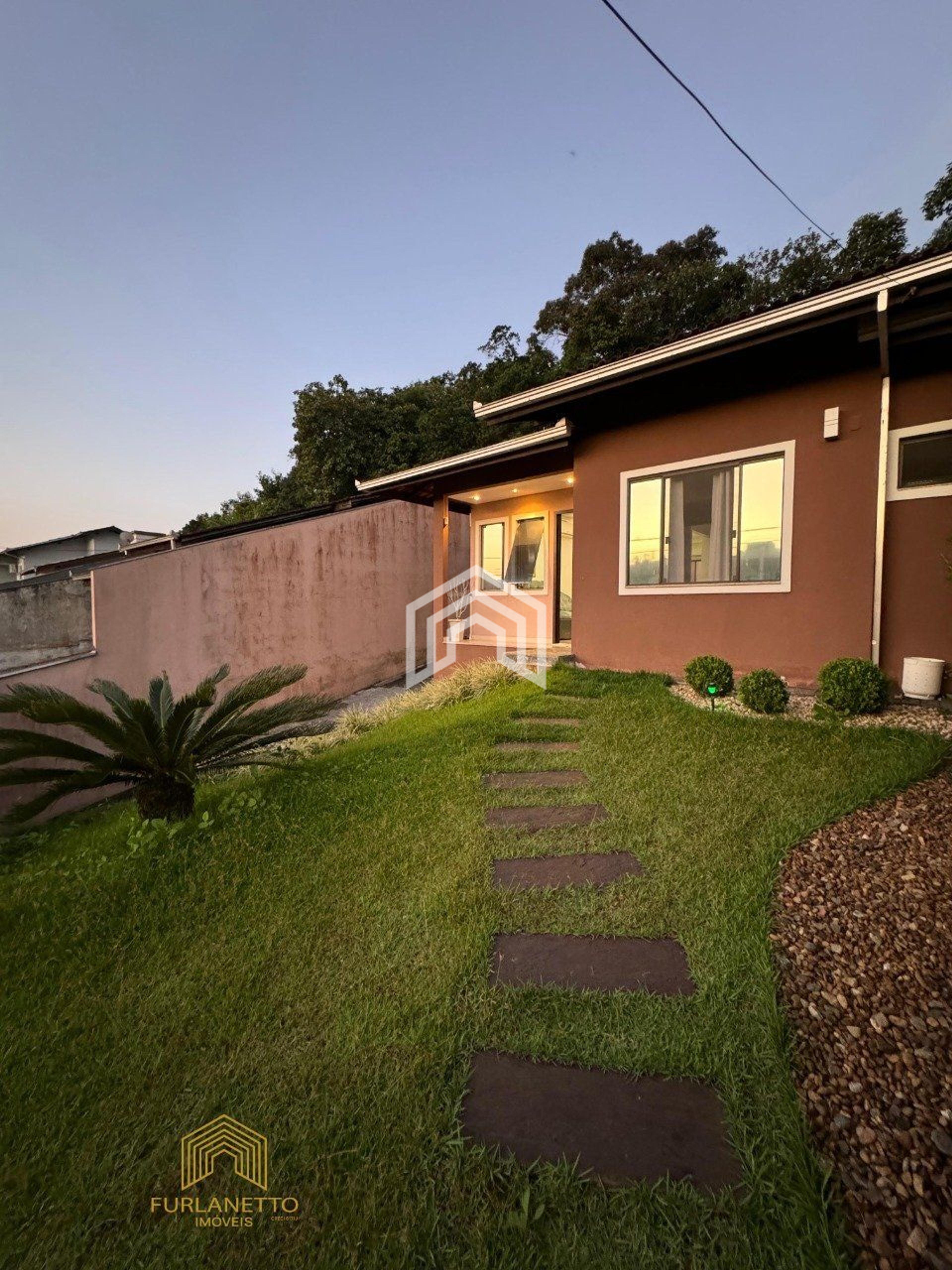Linda casa à venda no bairro João Costa — foto 2