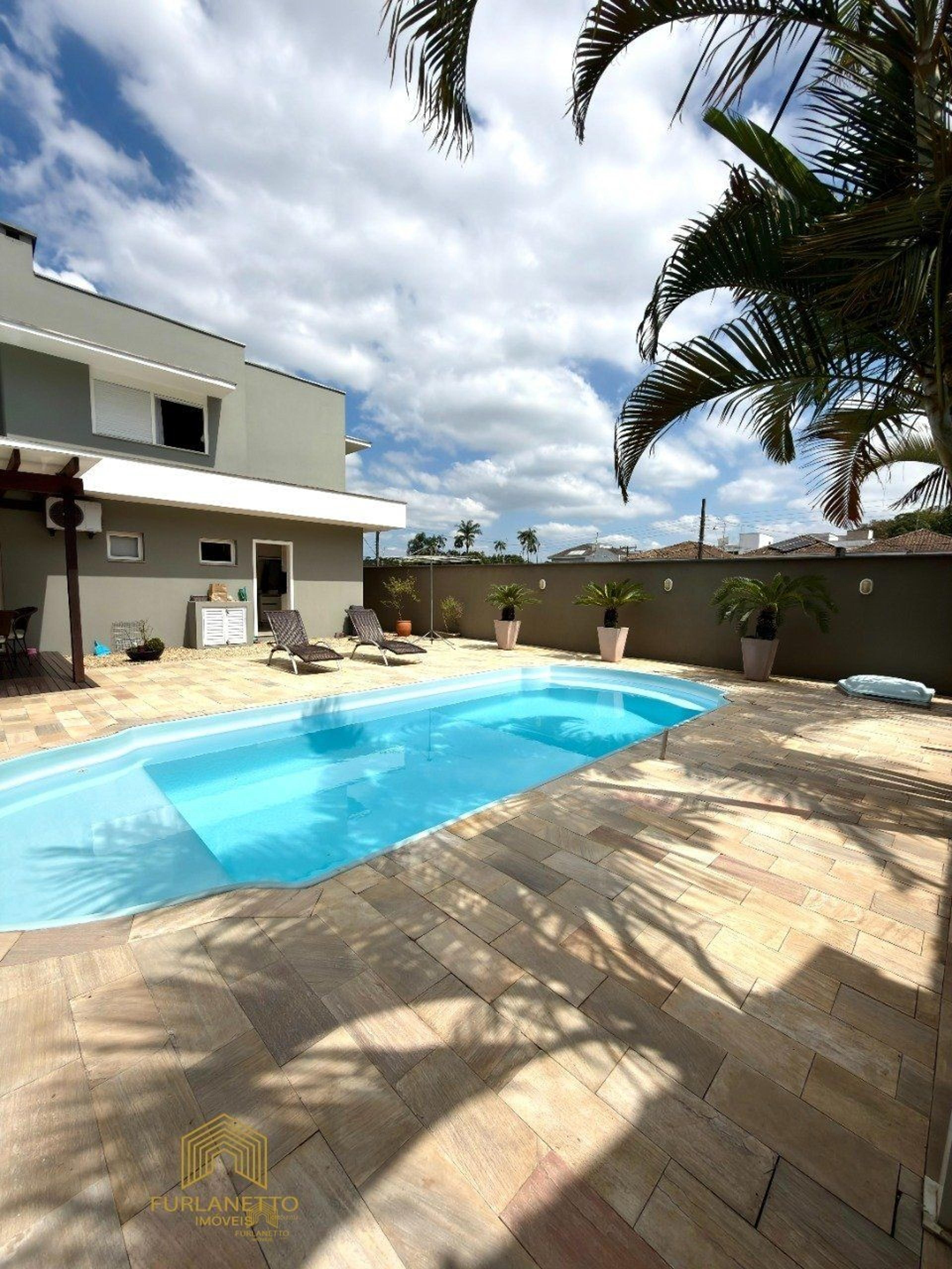 Casa à venda no bairro Floresta — foto 15