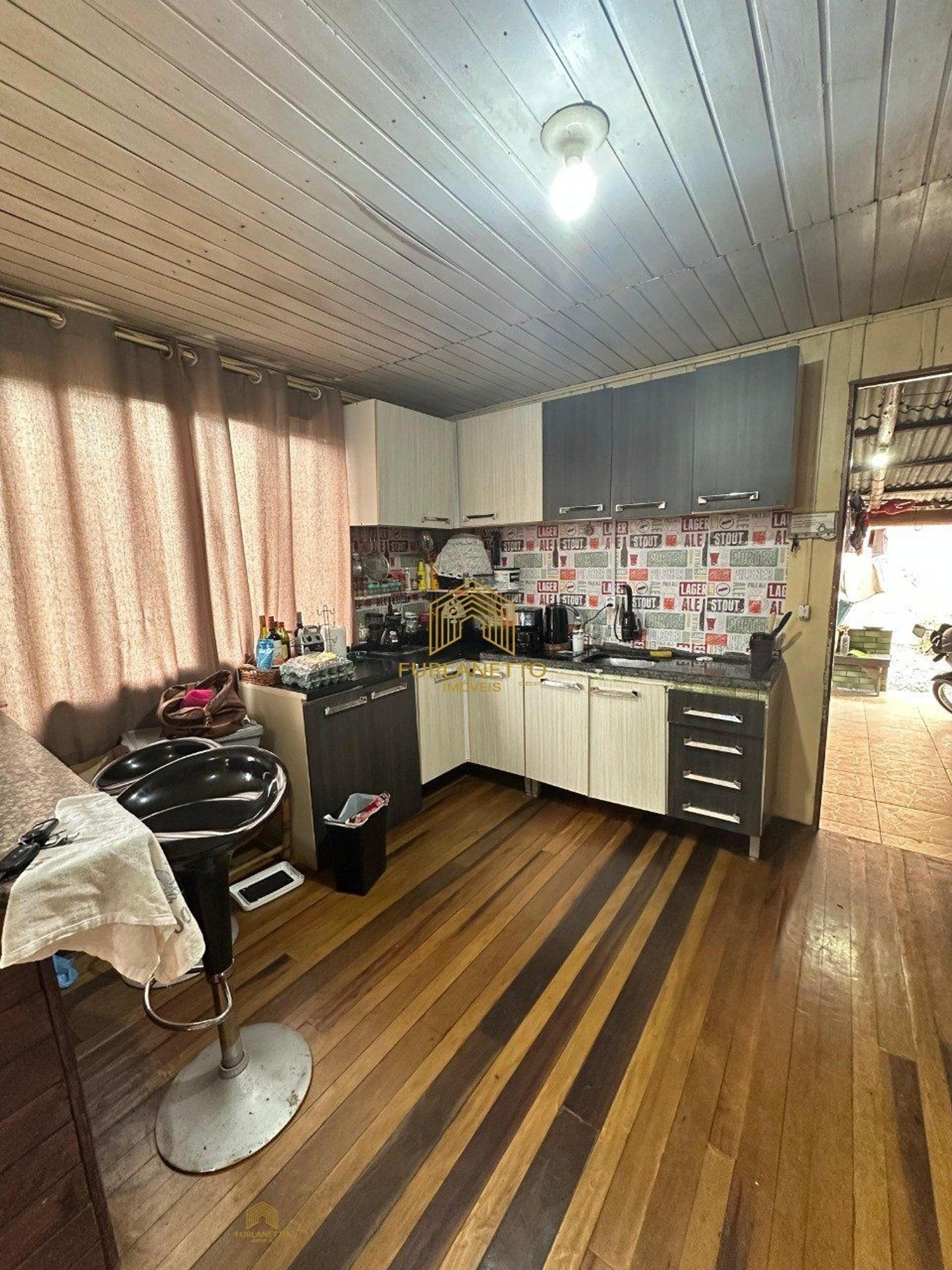 Casa com amplo terreno no bairro Parque Guarani — foto 4
