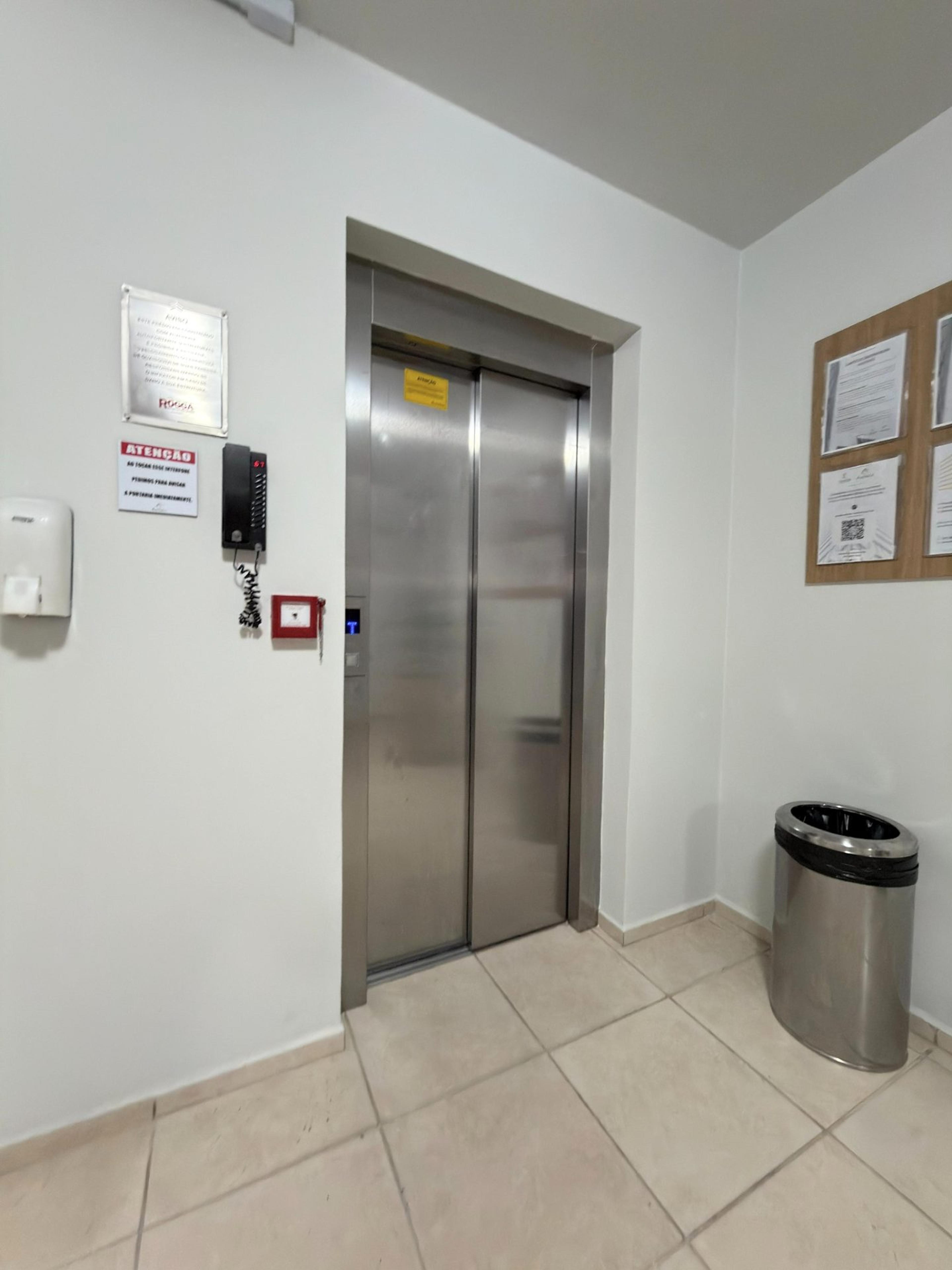 Apartamento À Venda no Bairro Santo Antônio — foto 14