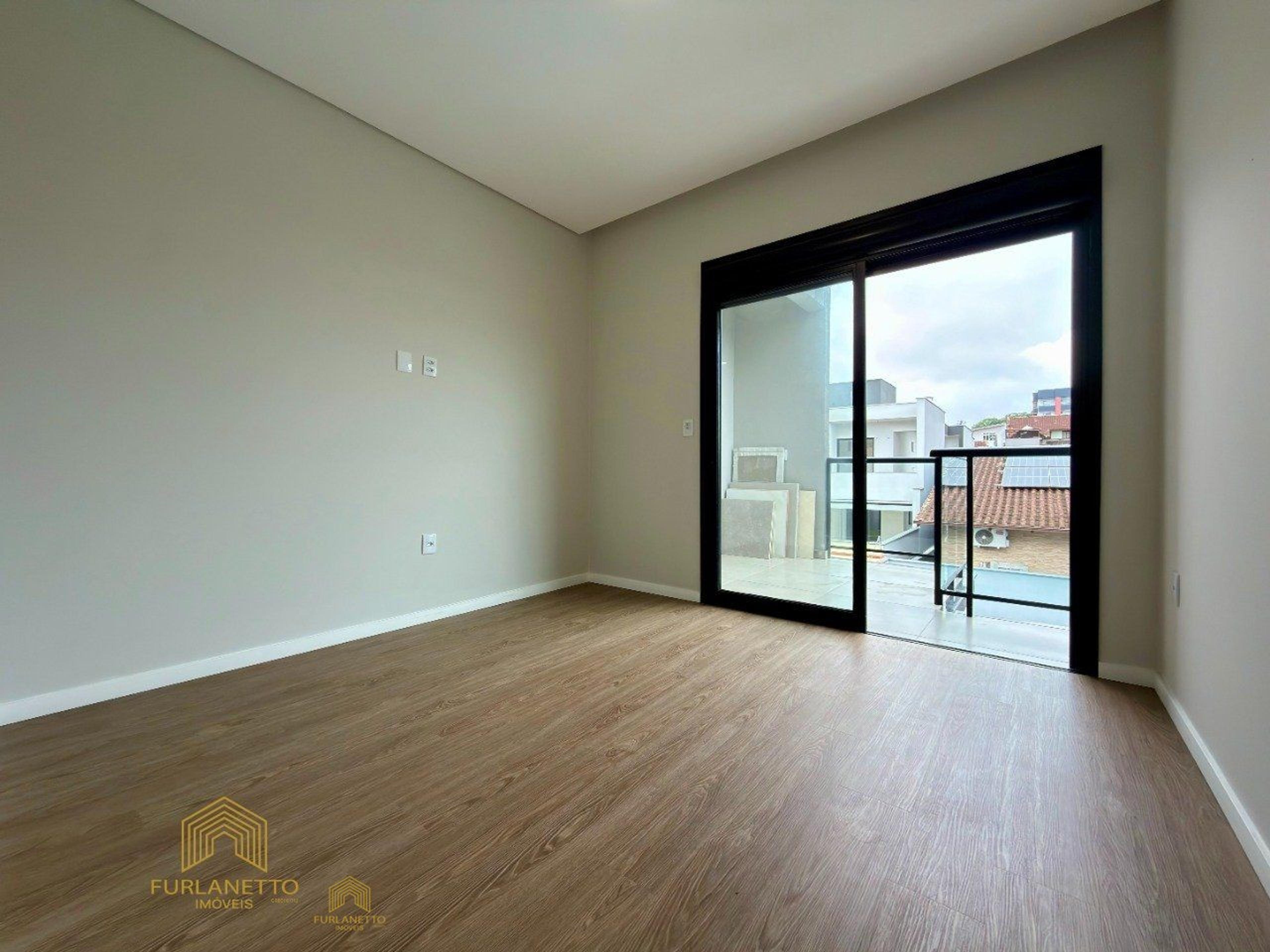 Casa Geminado de Alto Padrão no Glória — foto 25