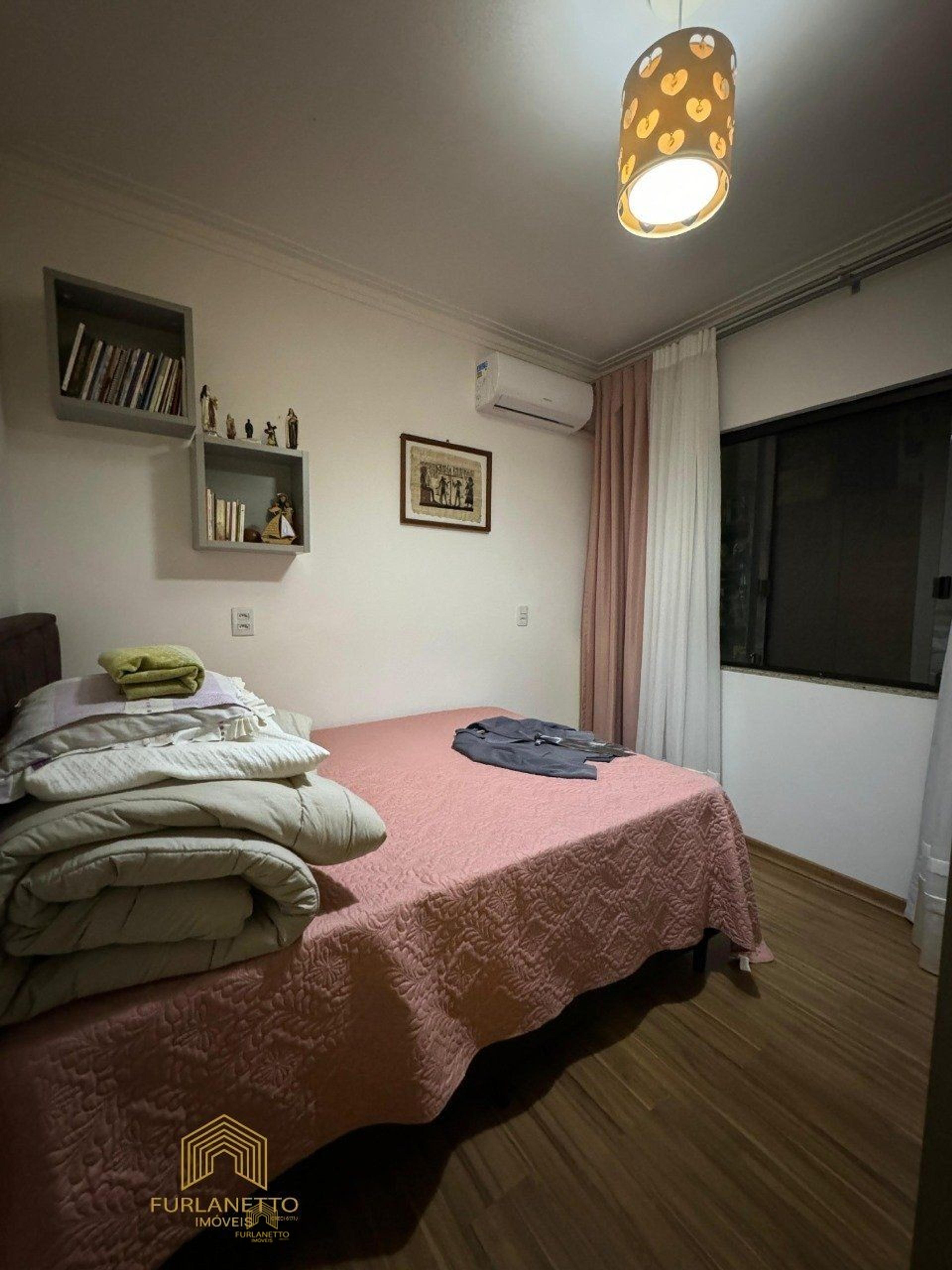 Linda casa à venda no bairro João Costa — foto 15