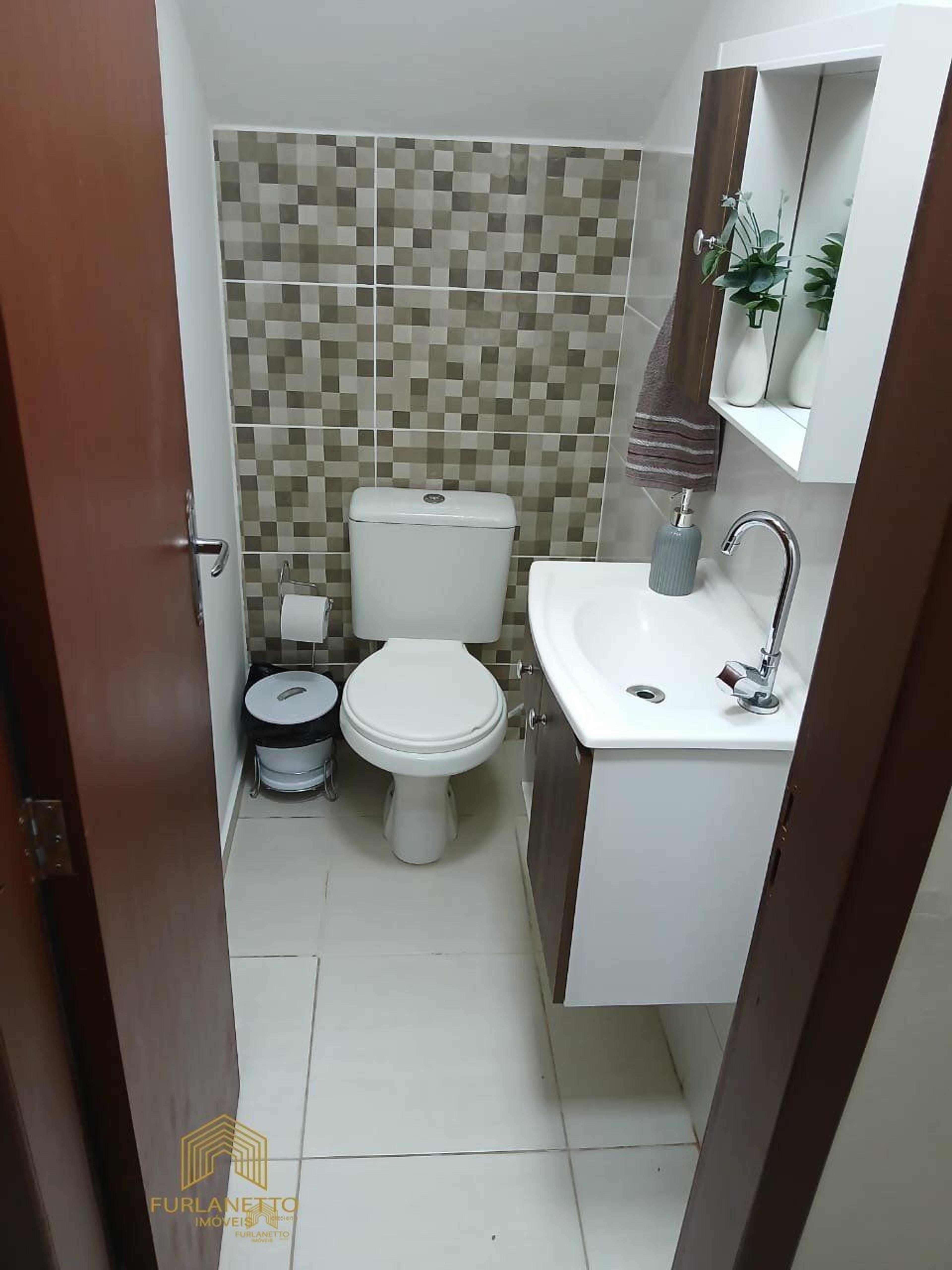 Ótimo geminado de 2 quartos no bairro Vila Nova — foto 6