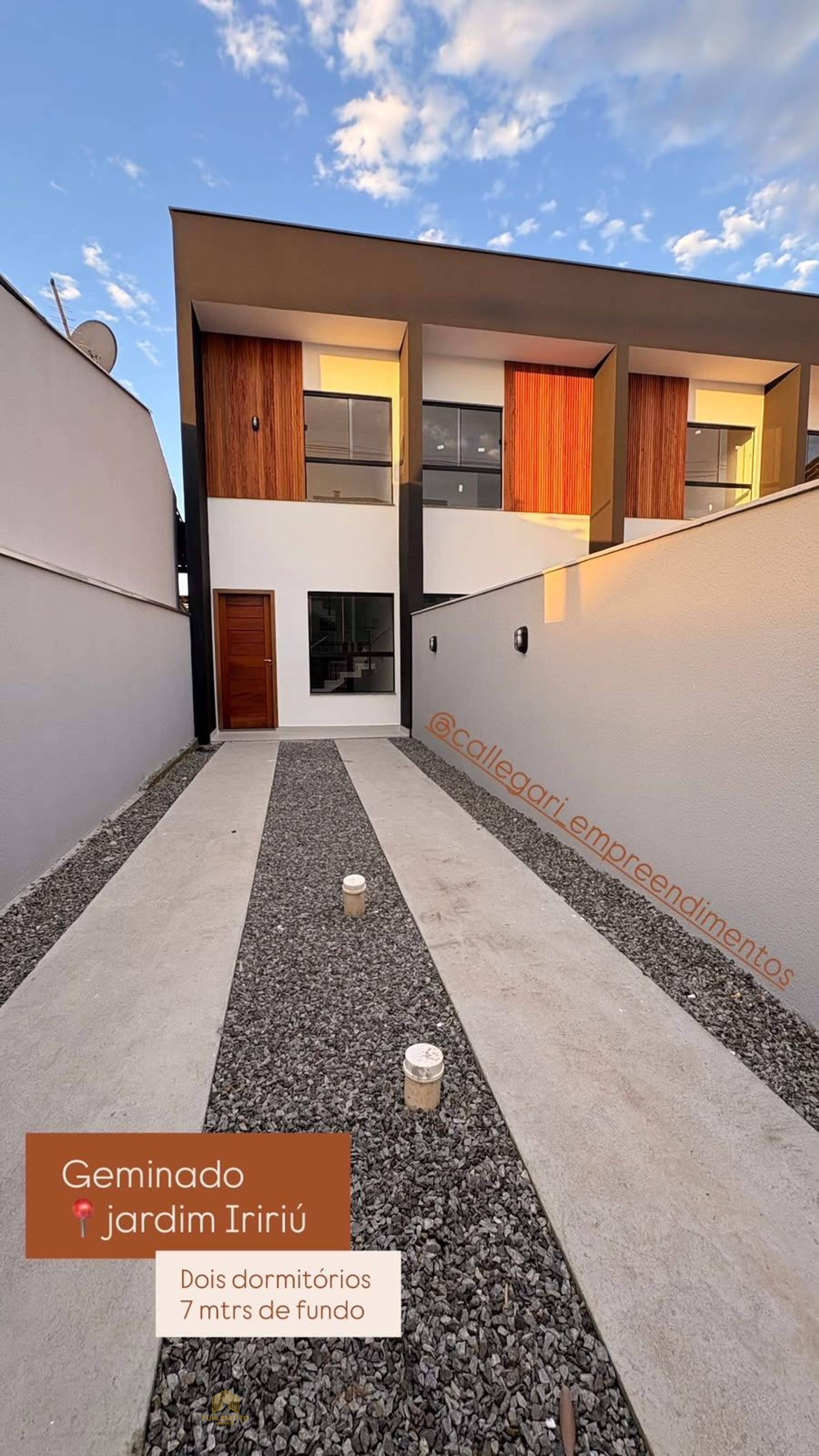 Casa em Jardim Iririú, Joinville — foto 2