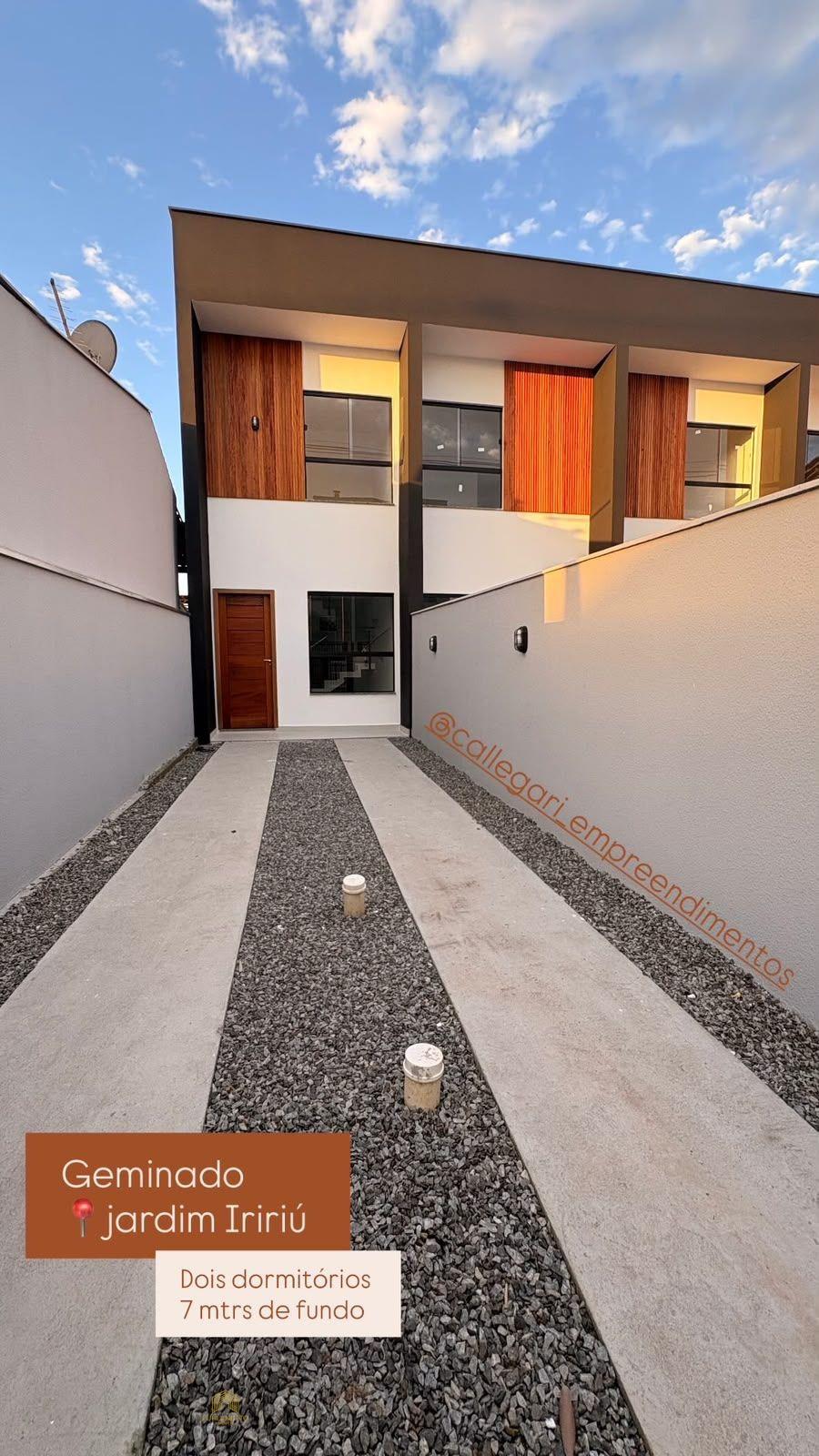 Casa em Jardim Iririú, Joinville — foto 2