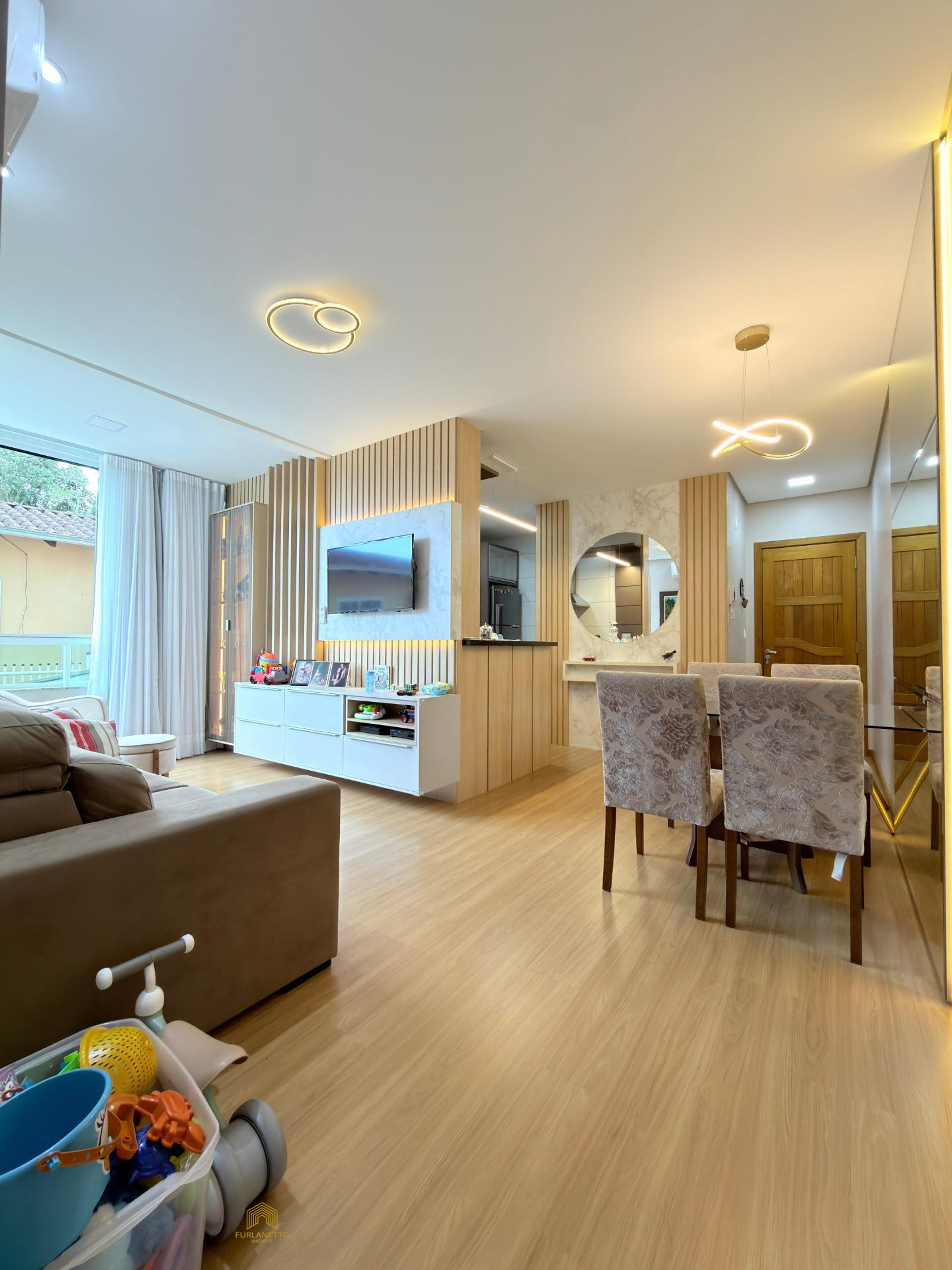 Apartamento mobiliado à venda no bairro Floresta