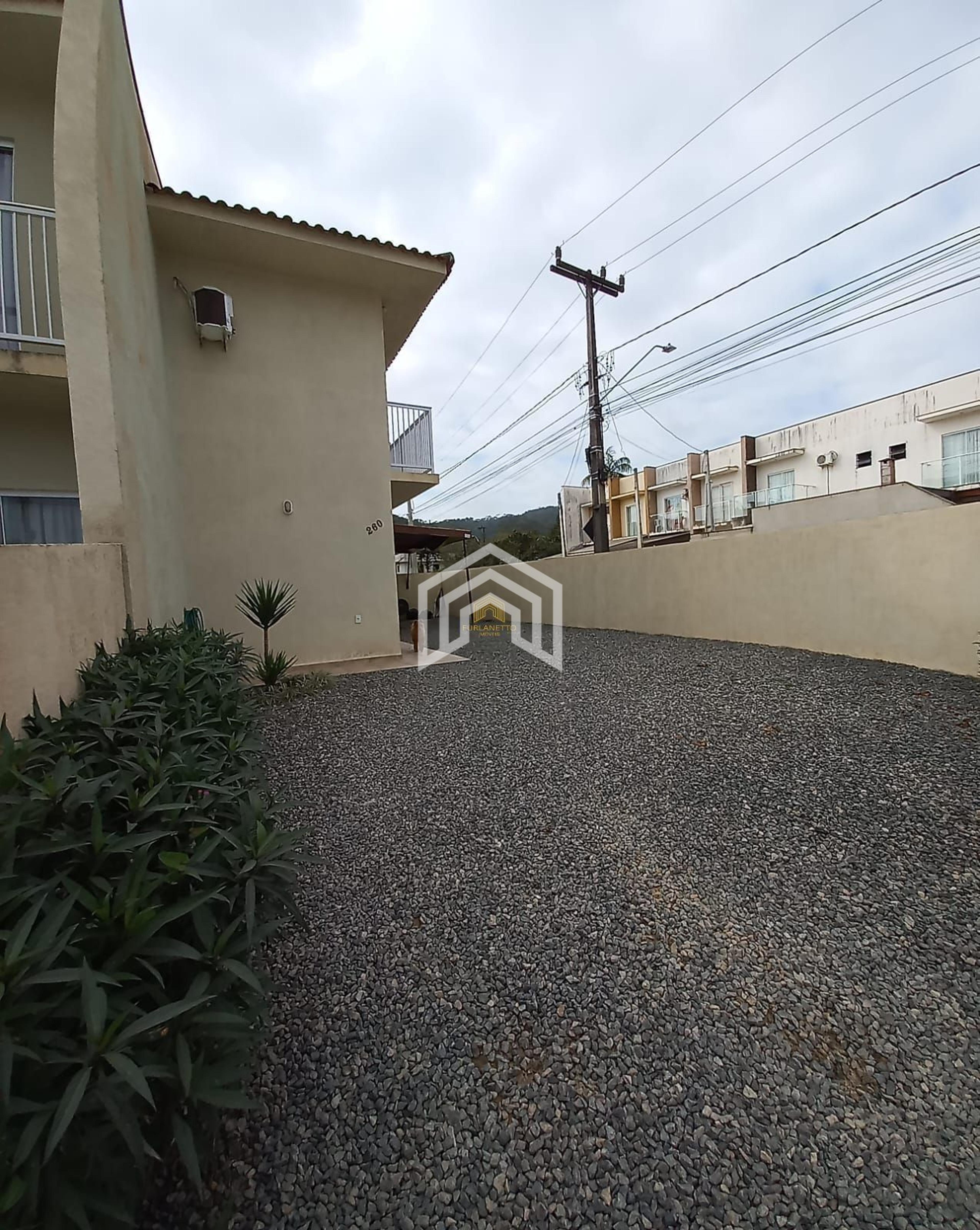 Lindo Geminado de Esquina no Parque Guarani — foto 2