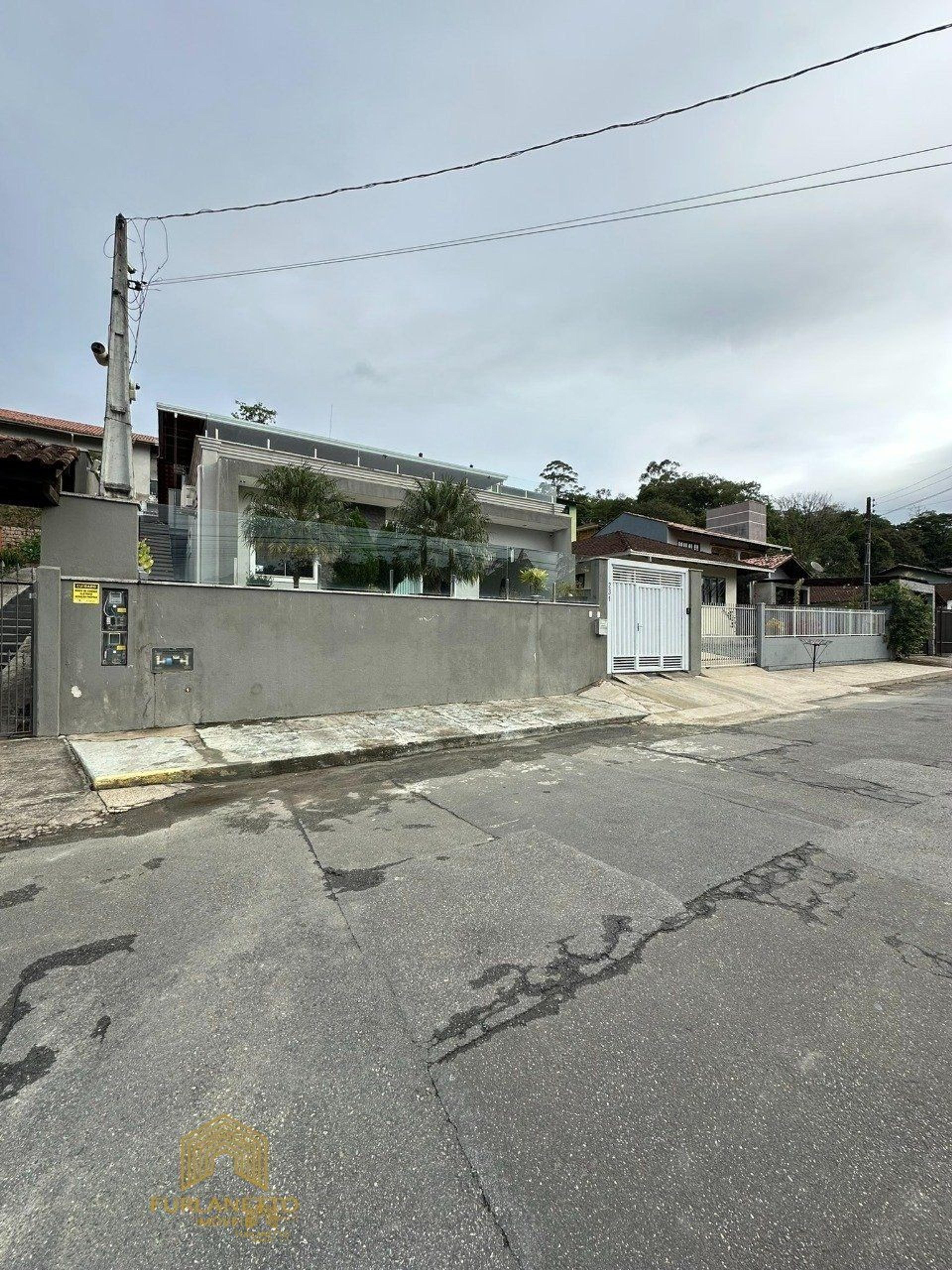 Residência Duplex de alto padrão no bairro Santa Catarina - conforto, estilo e espaço em dobro — foto 47