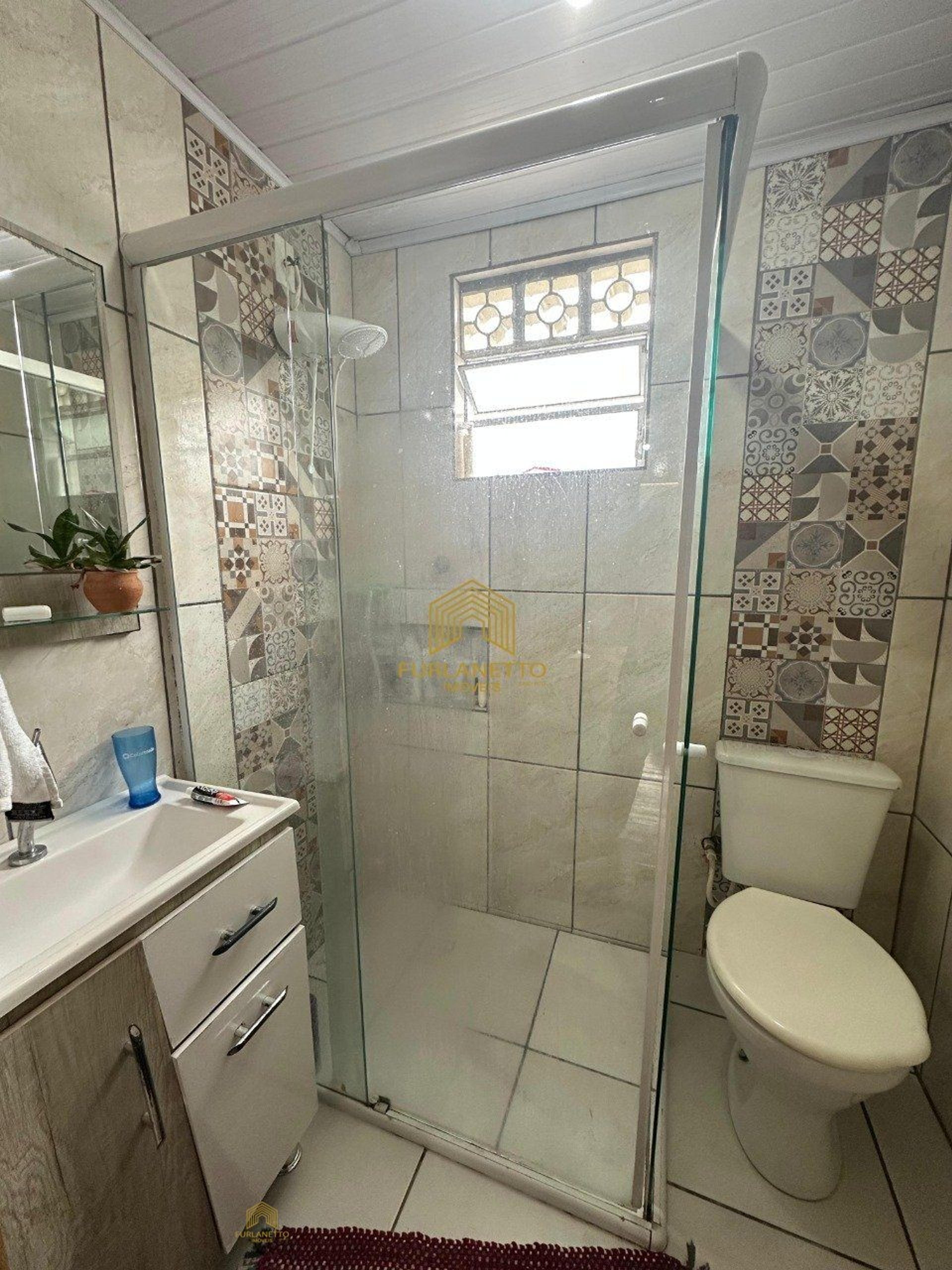 Casa com amplo terreno no bairro Parque Guarani — foto 6