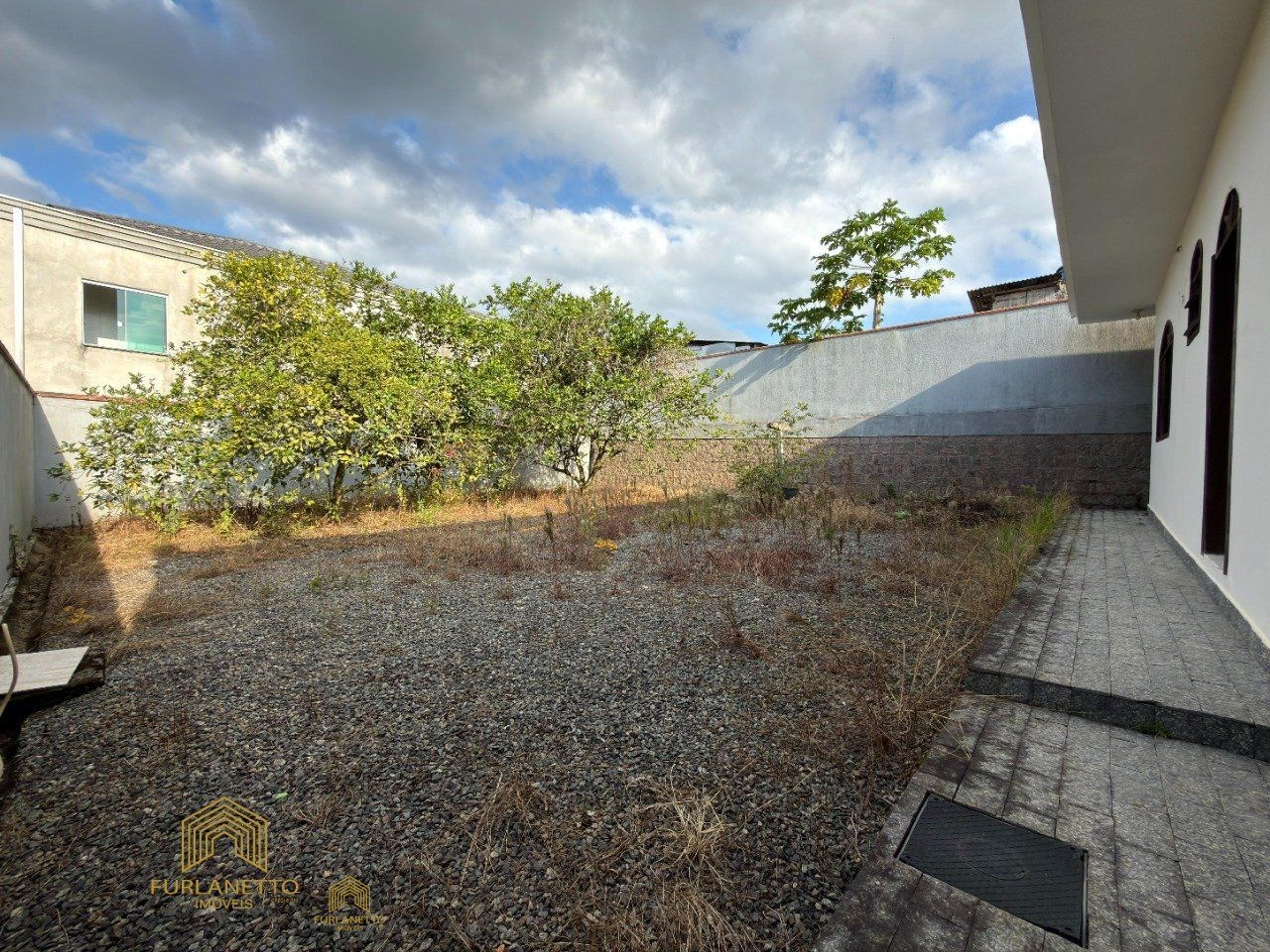 Casa Averbada à venda no Parque Guarani — foto 20