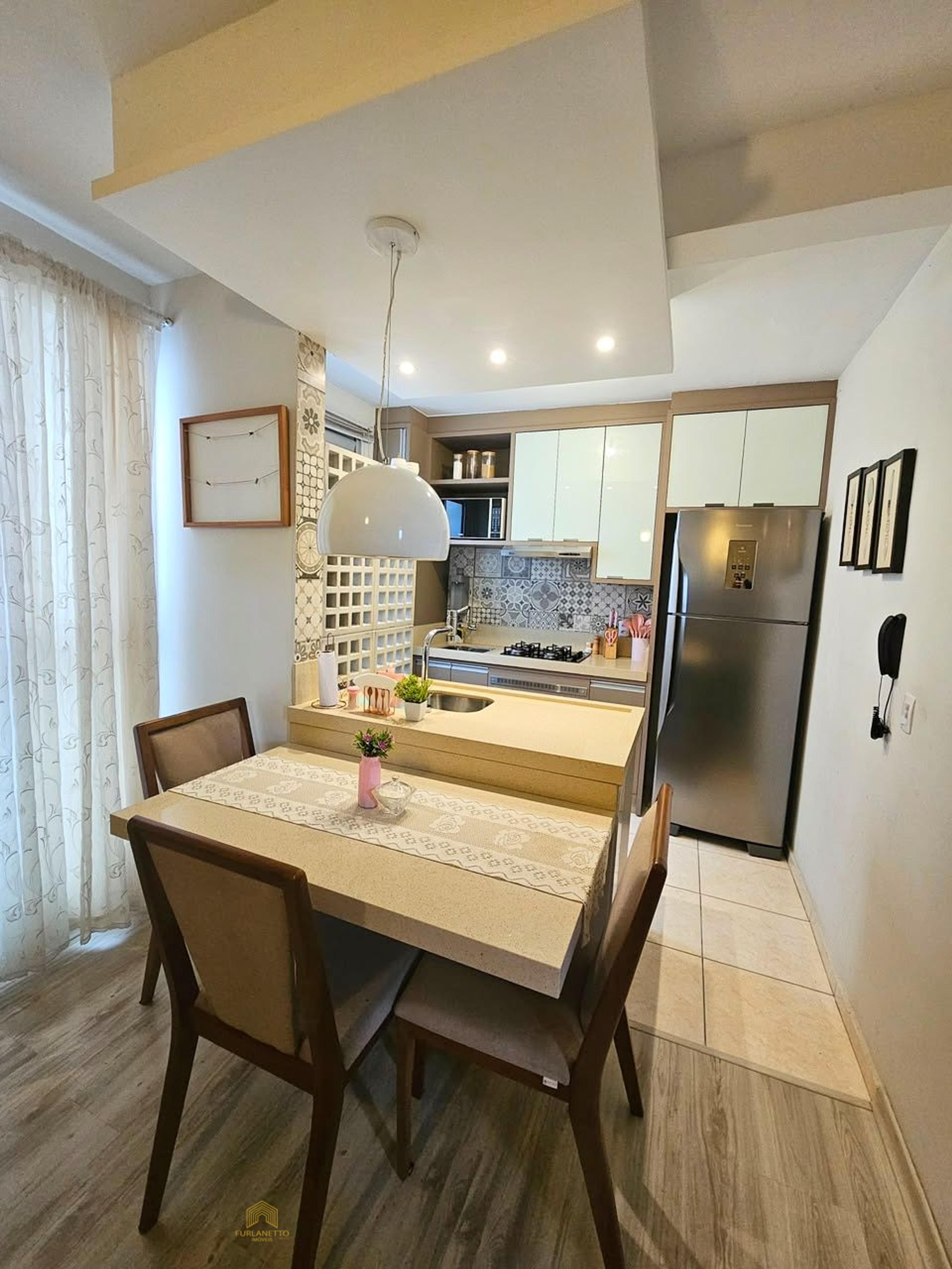 Apartamento Mobiliado à venda no Floresta