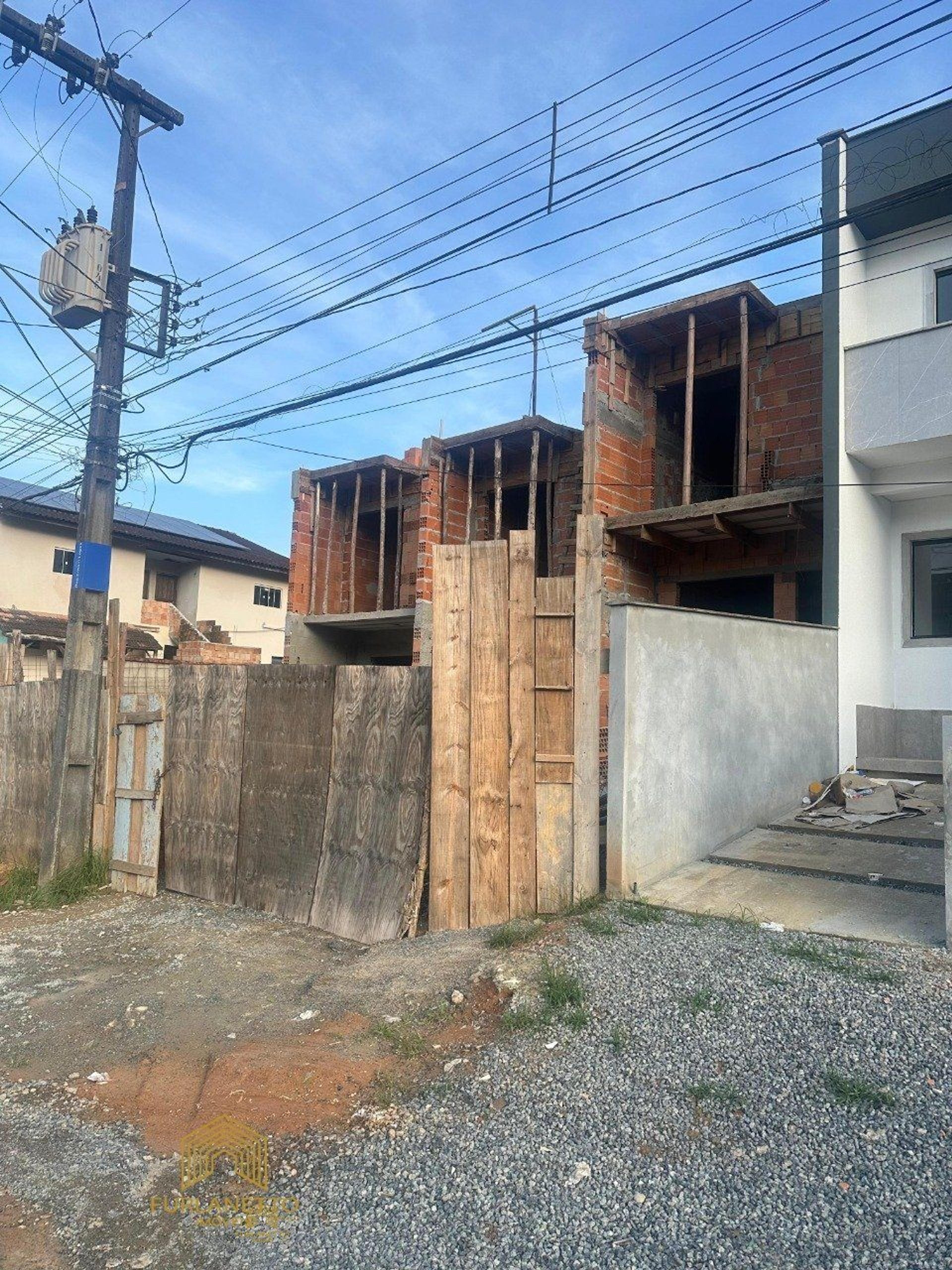 Geminado em construção no bairro Boehmerwald — foto 18