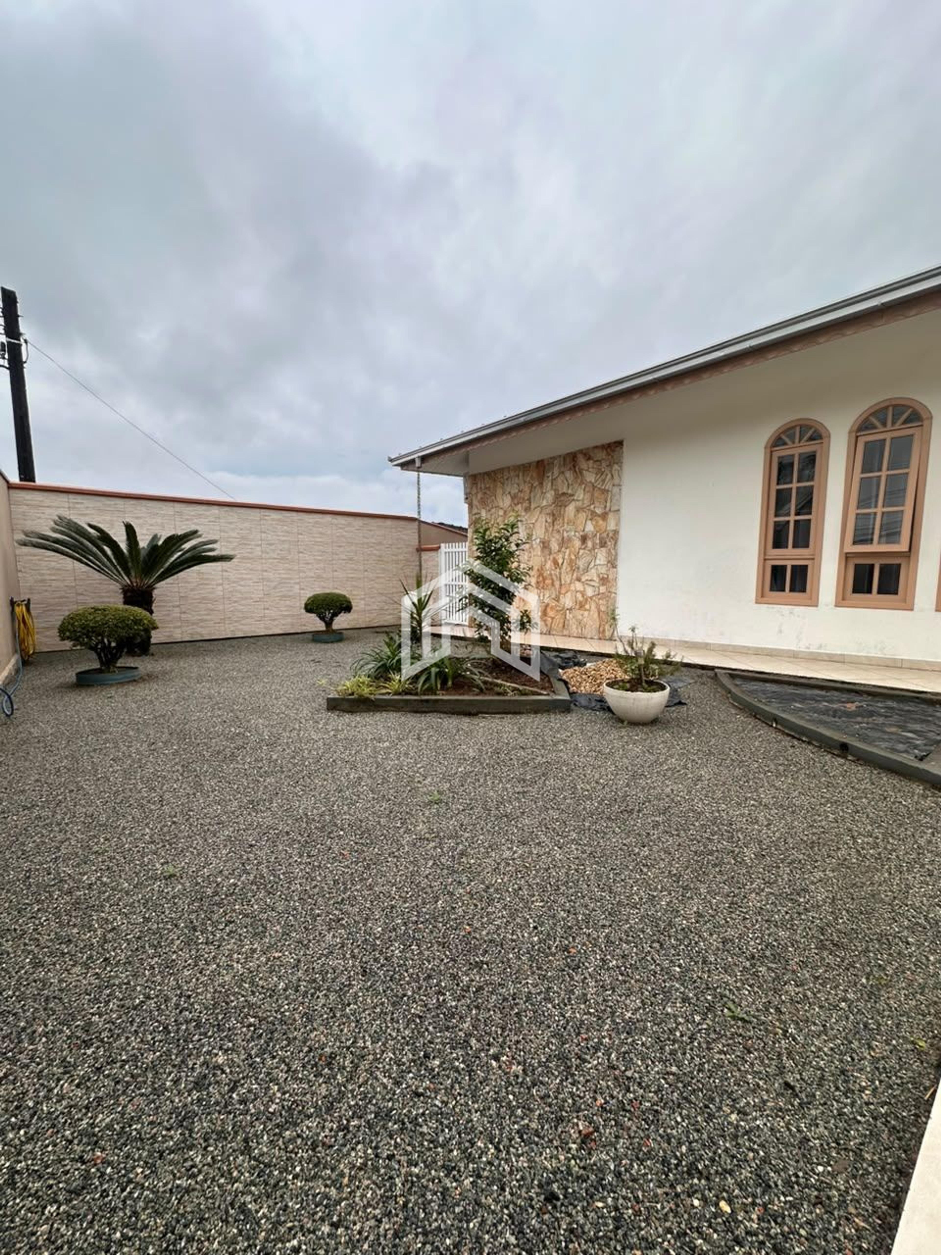 Linda Casa À Venda no Paranaguamirim!!! — foto 2