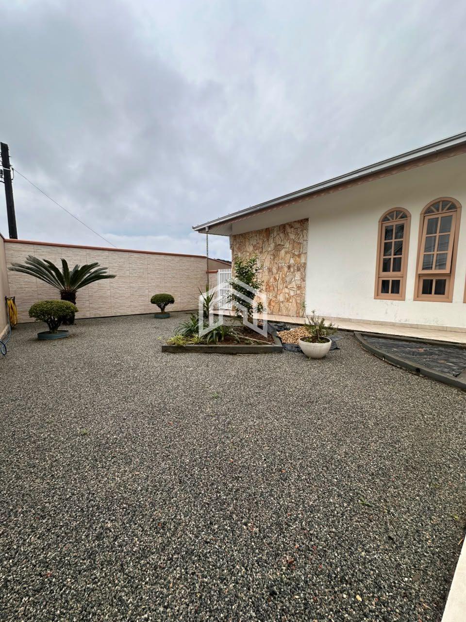 Casa em Paranaguamirim, Joinville — foto 2