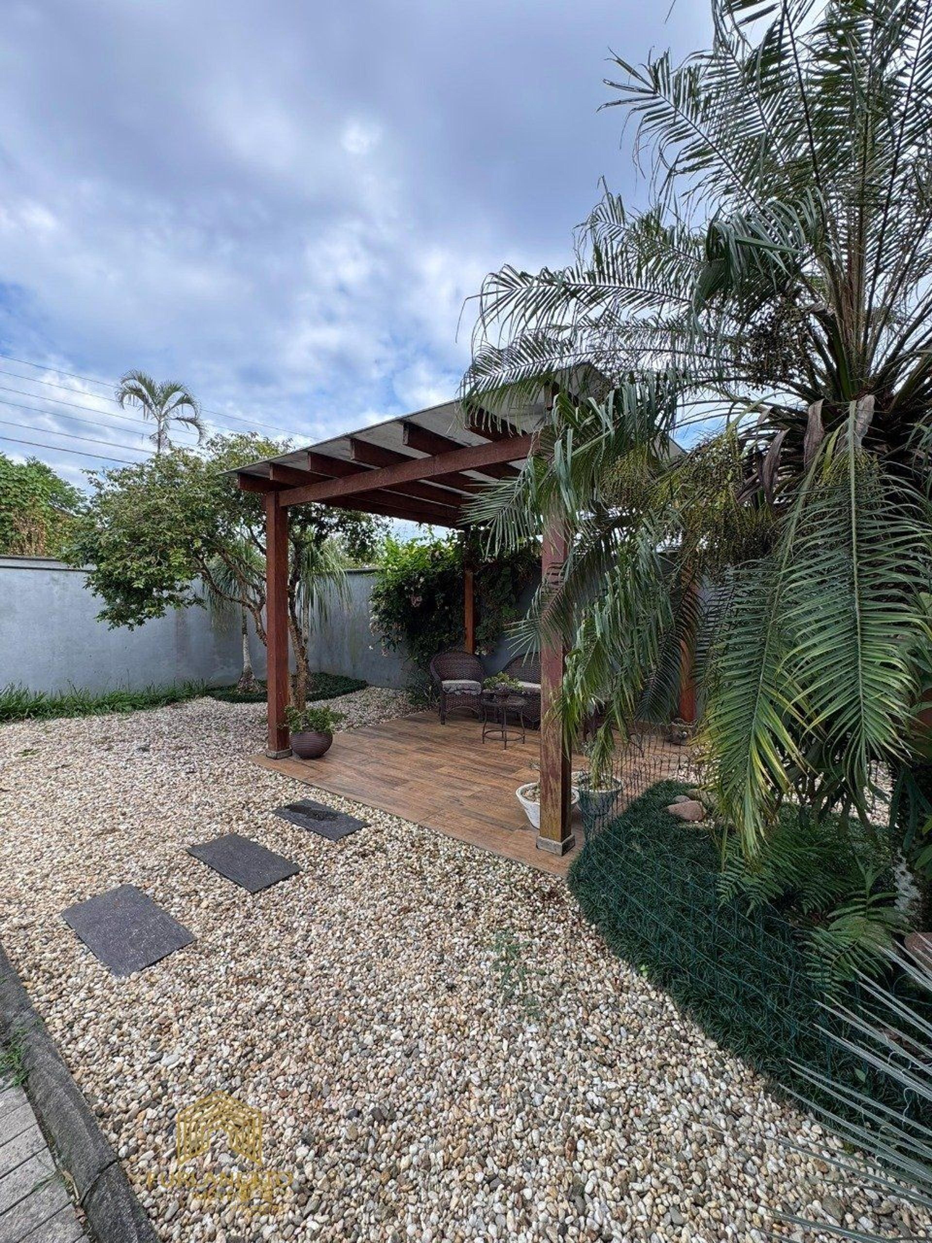 Casa em Adhemar Garcia, Joinville — foto 3