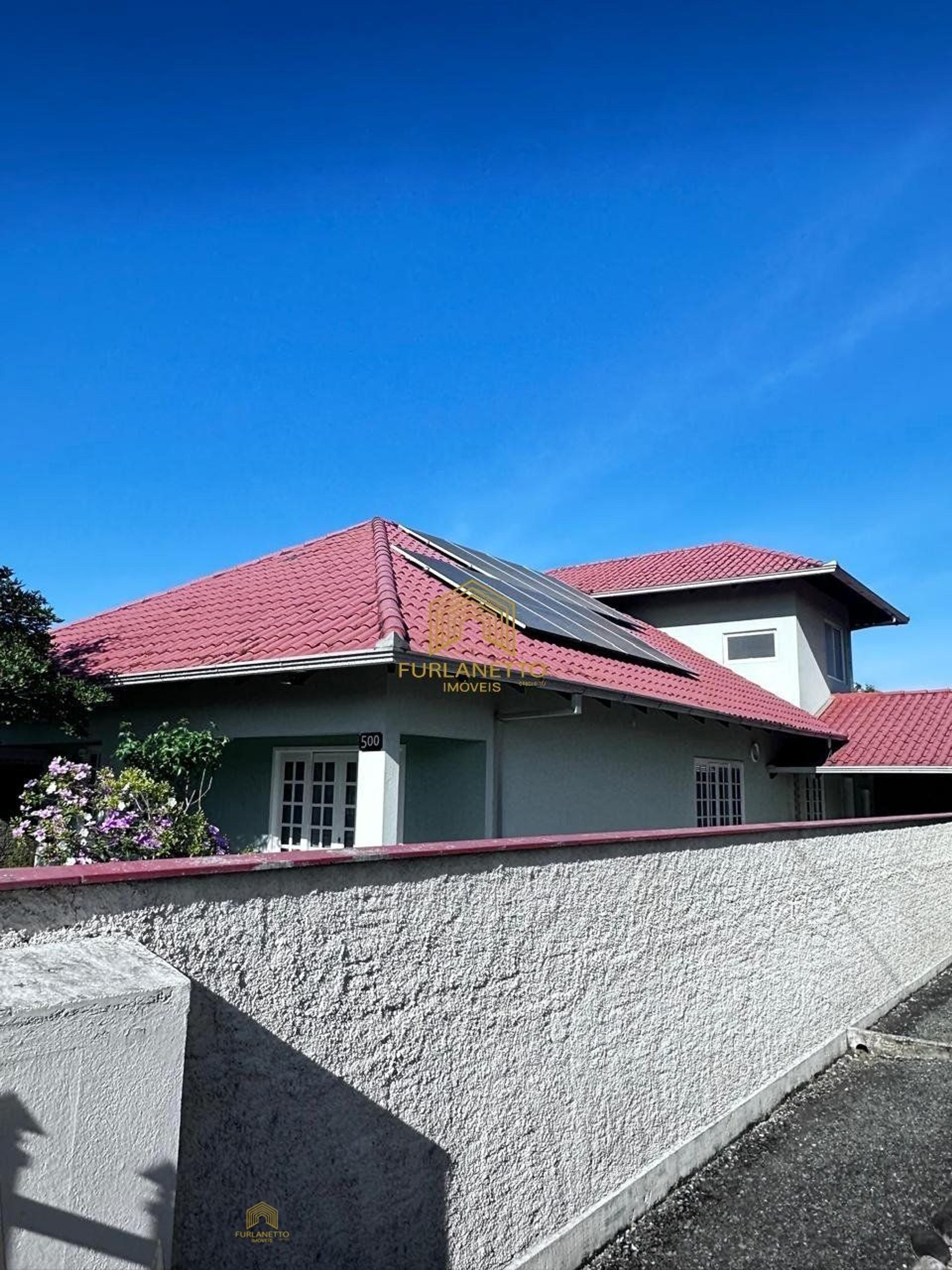 Linda residência no bairro João Costa — foto 5