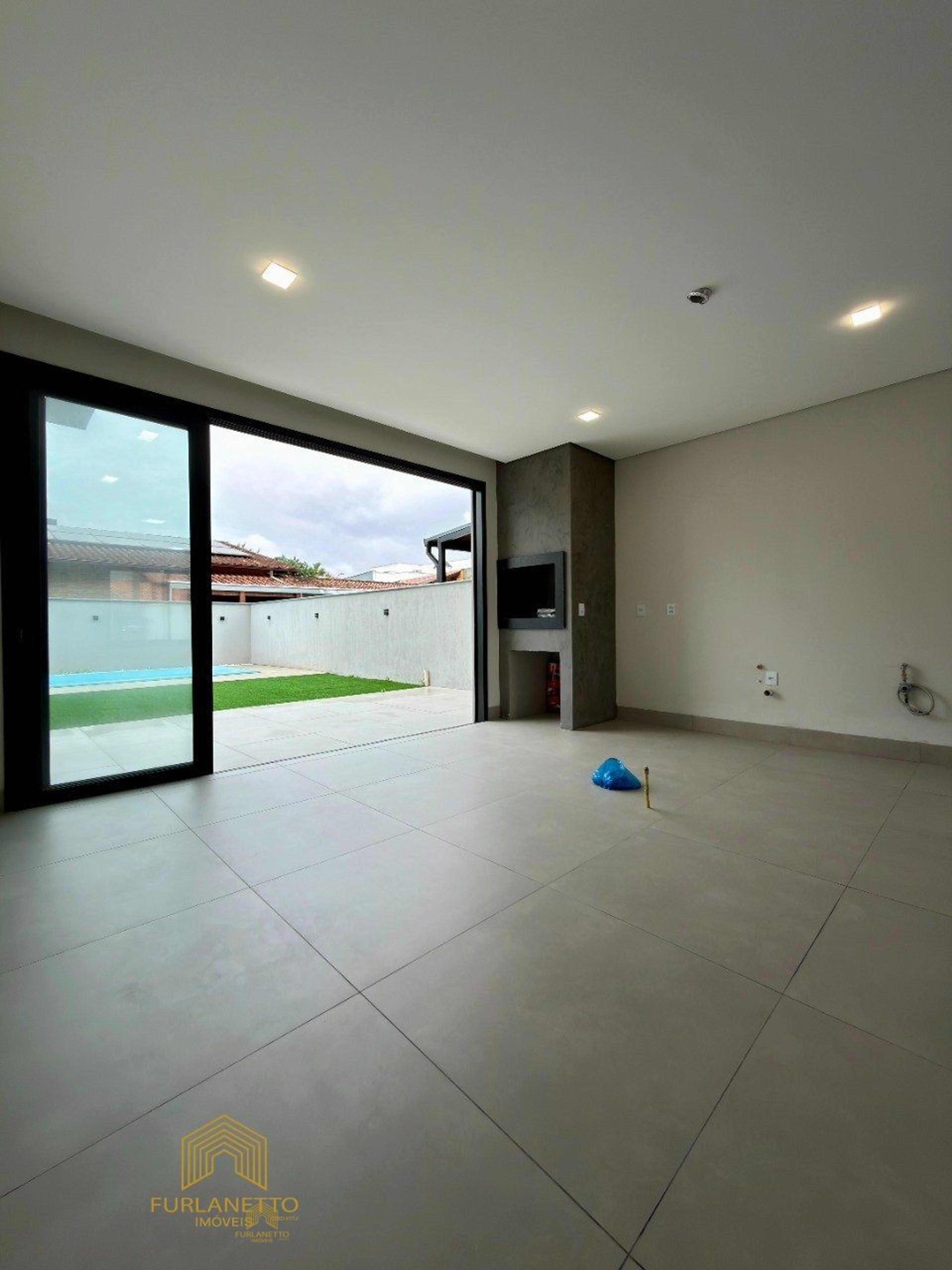 Casa Geminado de Alto Padrão no Glória — foto 7