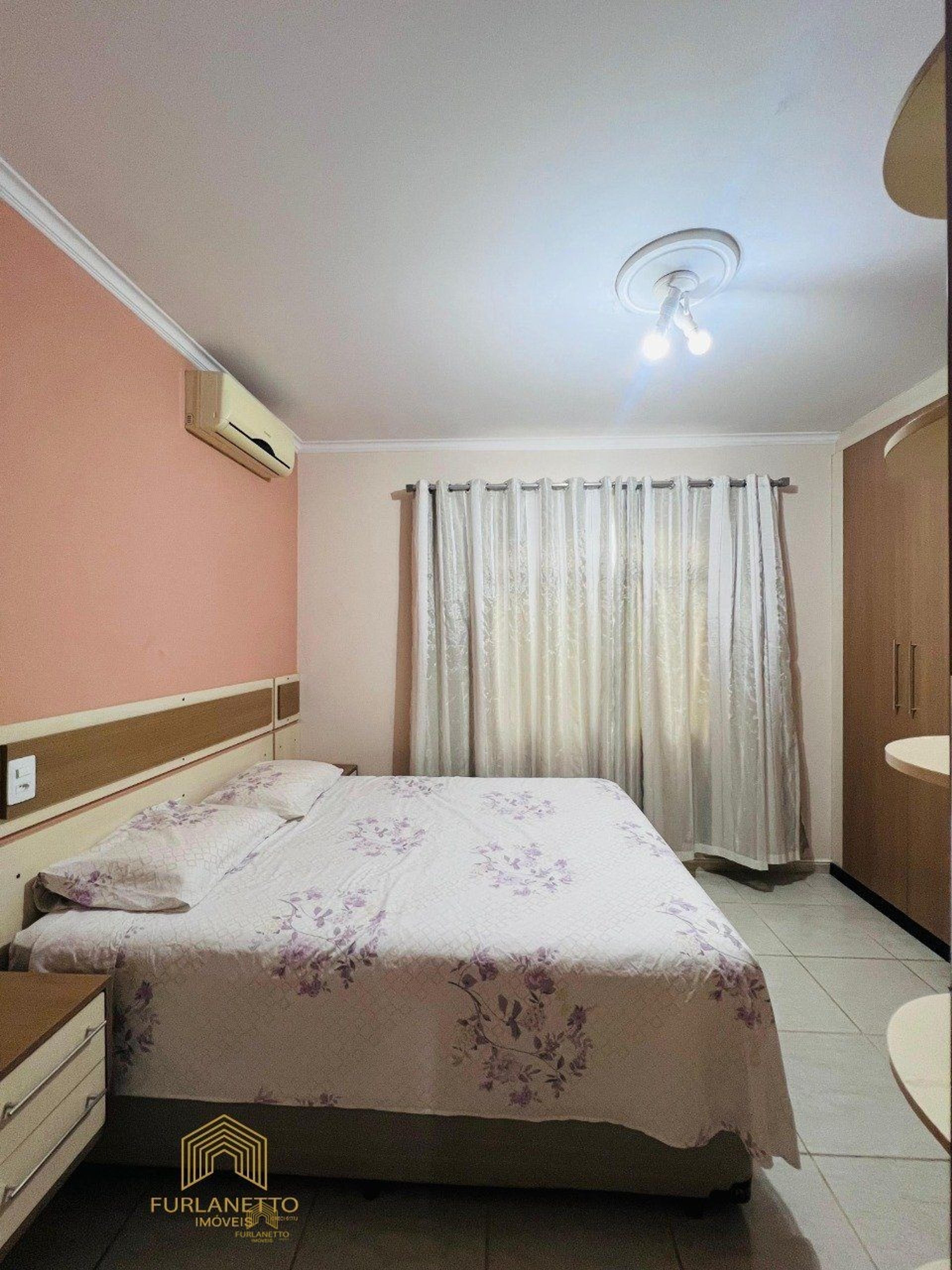 Ampla casa averbada com piscina no bairro Fátima — foto 34