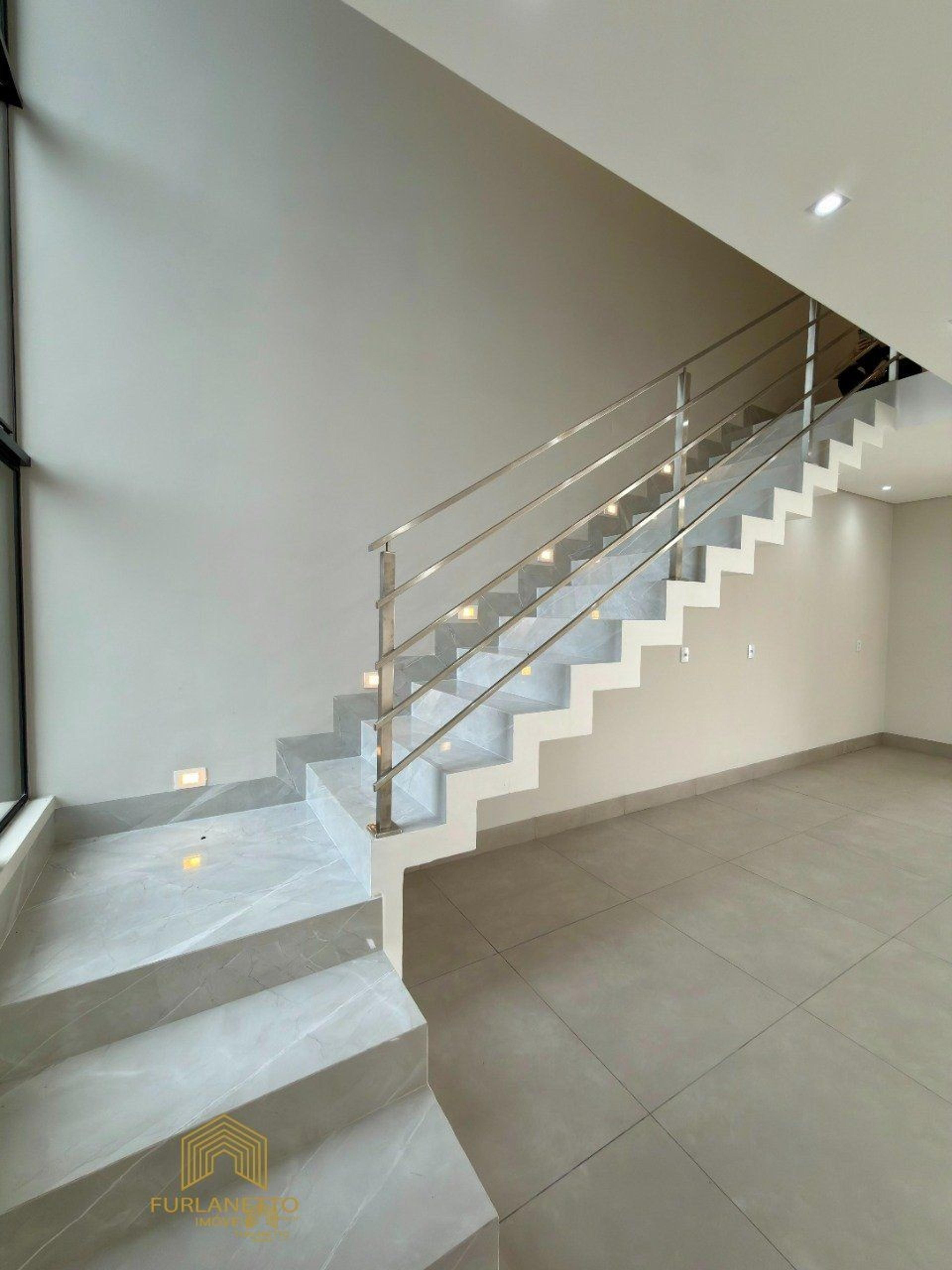 Casa Geminado de Alto Padrão no Glória — foto 18