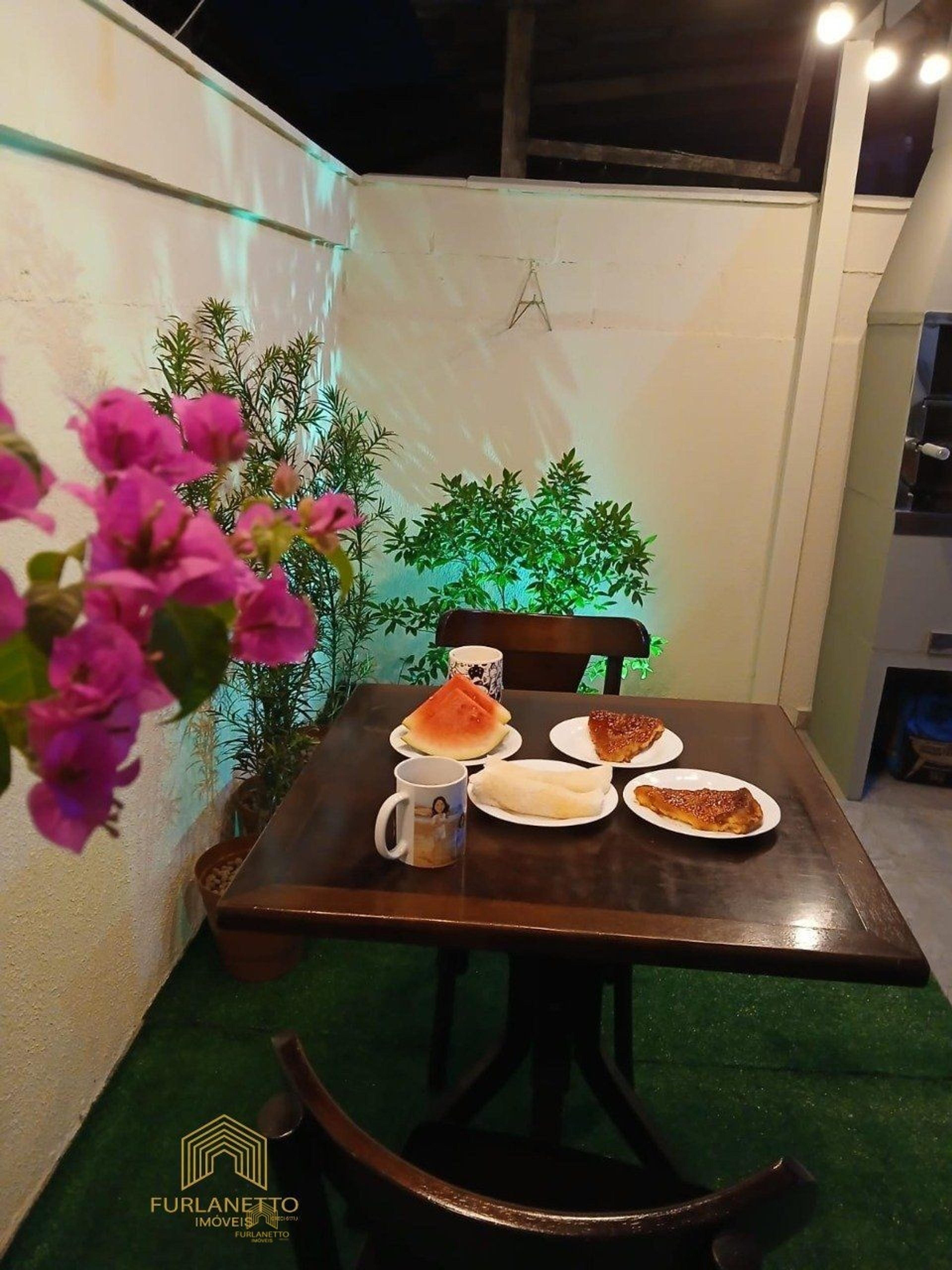 Ótimo geminado de 2 quartos no bairro Vila Nova — foto 9