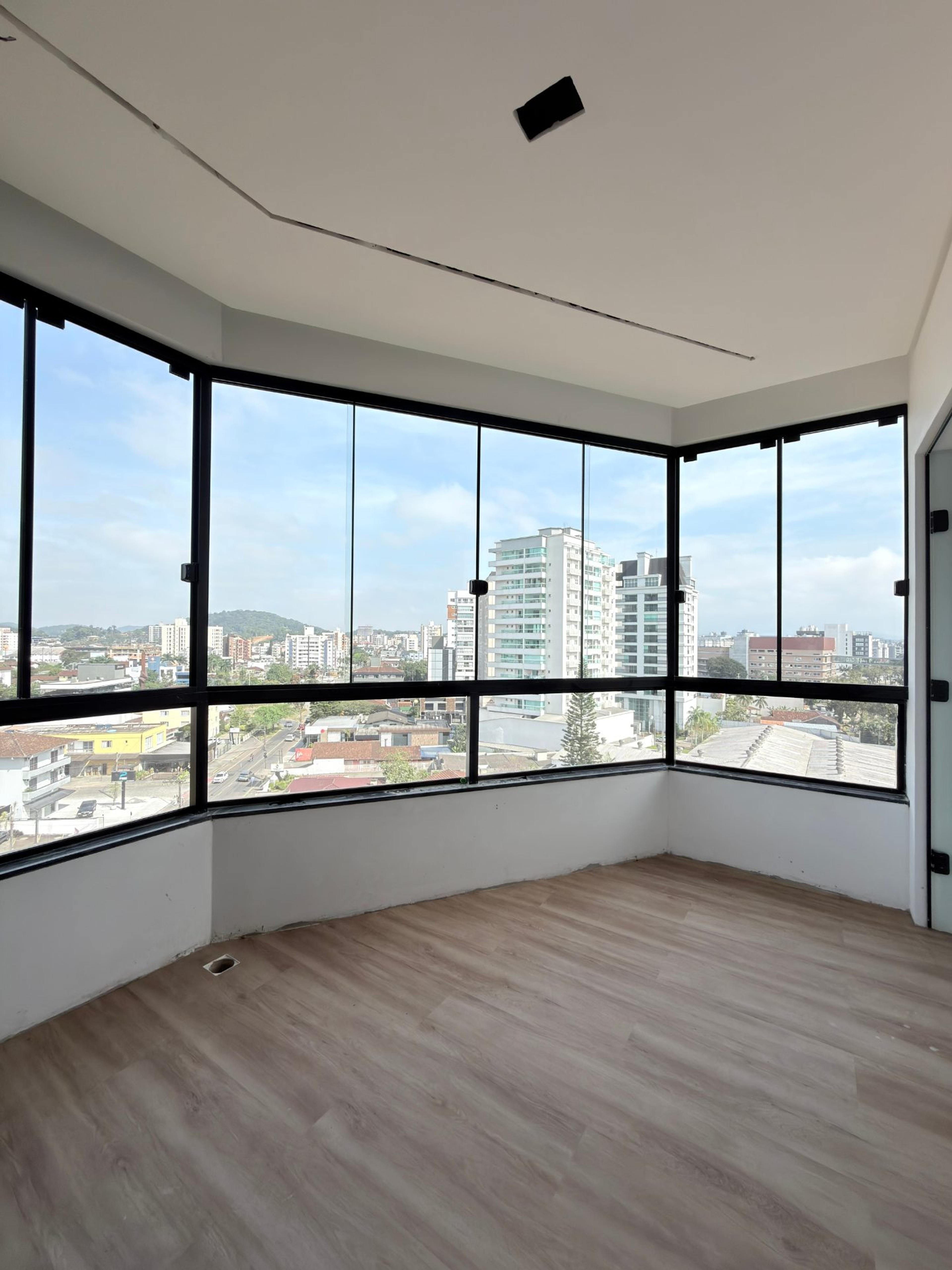 Apartamento a venda na Saguaçu com 3 dormitórios sendo 1 suíte e 2 vagas de garagem — foto 7