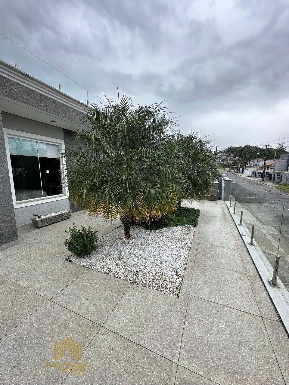 Residência Duplex de alto padrão no bairro Santa Catarina - conforto, estilo e espaço em dobro