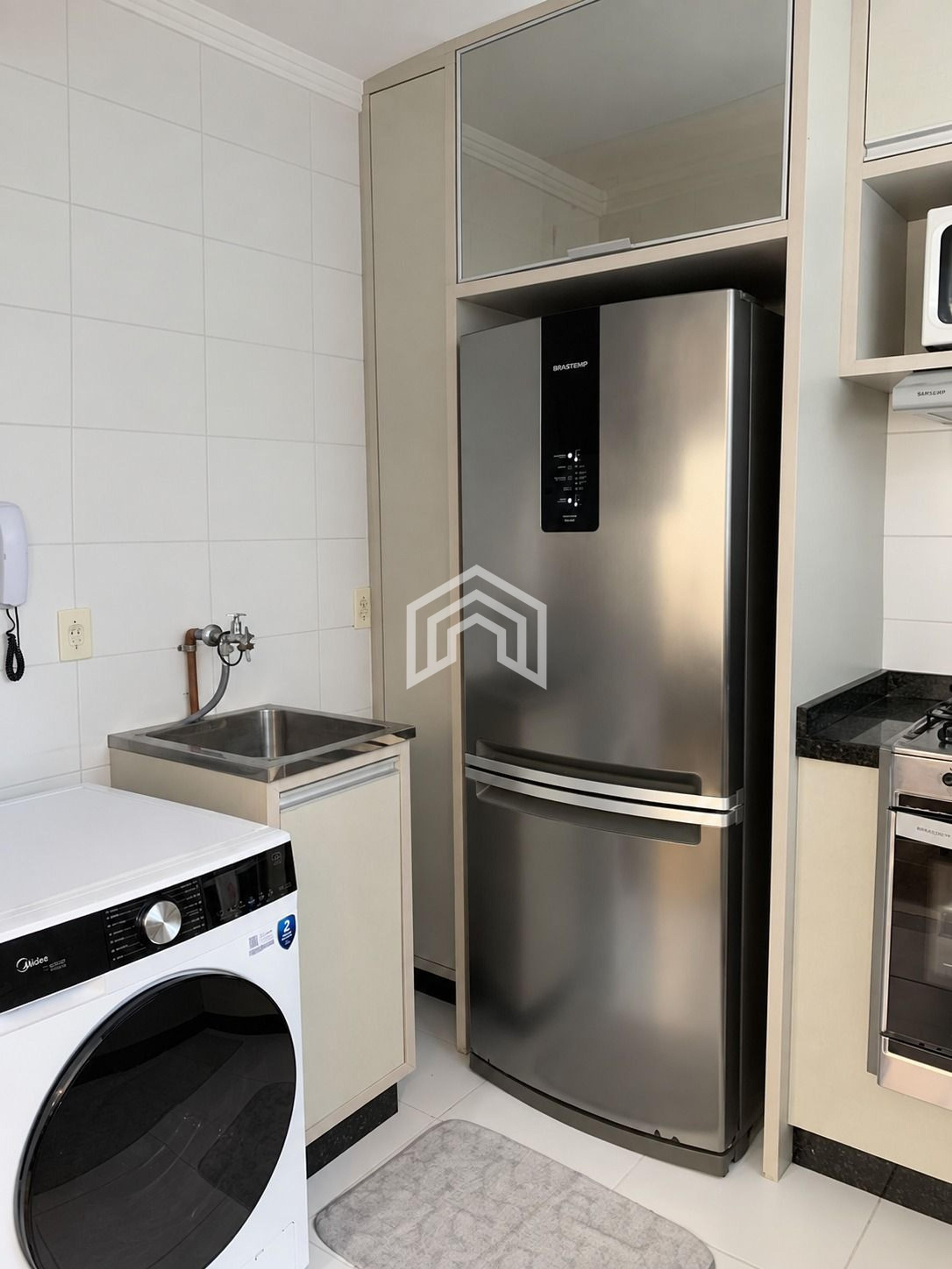 Apartamento a venda no bairro Adhemar Garcia com 2 dormitorios — foto 5