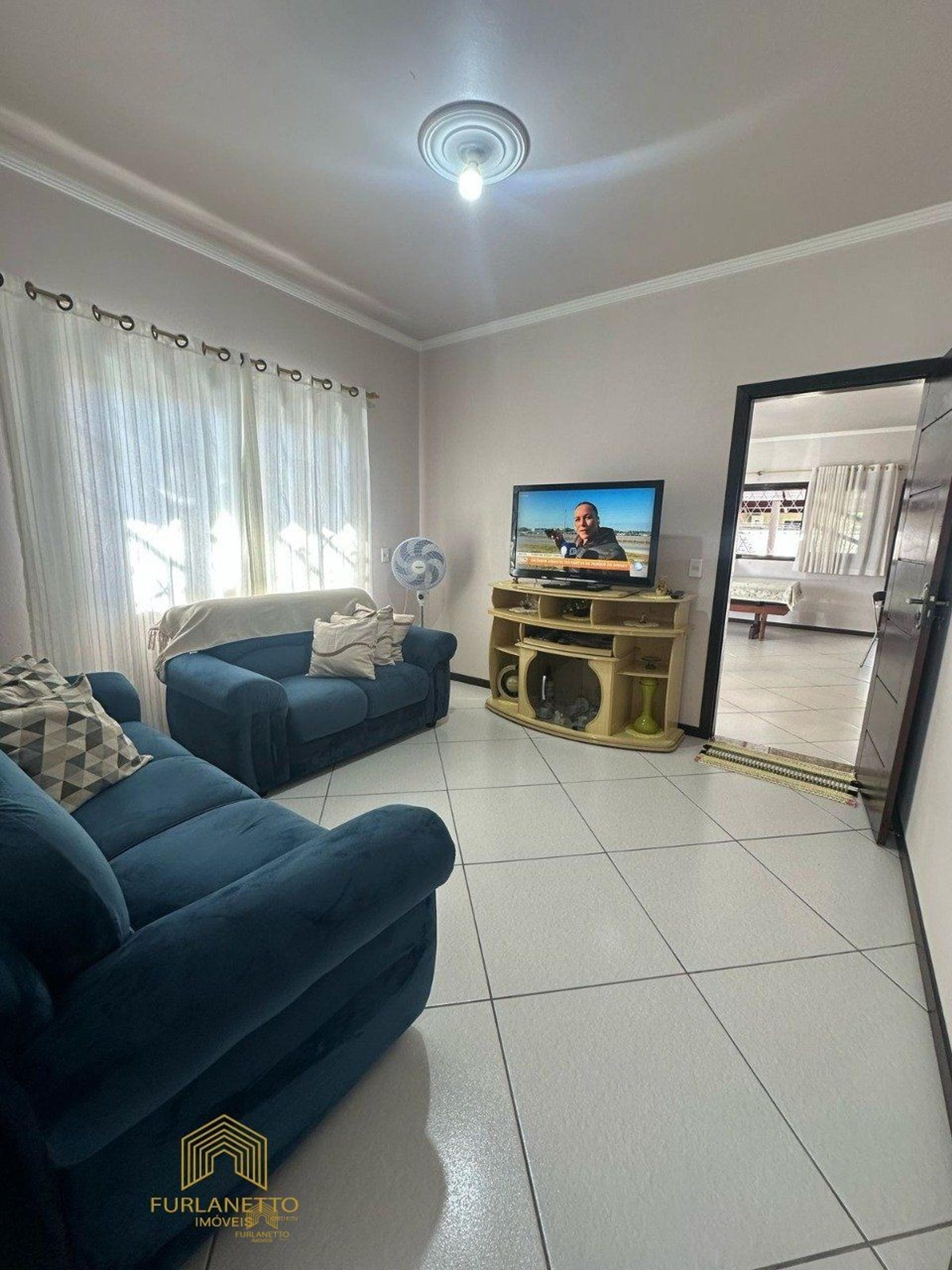 Linda casa na praia de Balneário Barra do Sul — foto 14