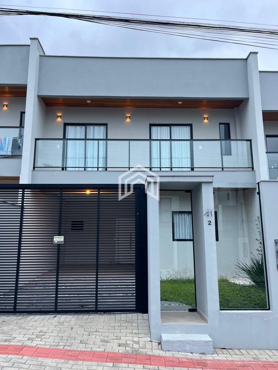 Casa em Costa e Silva, Joinville — foto 1