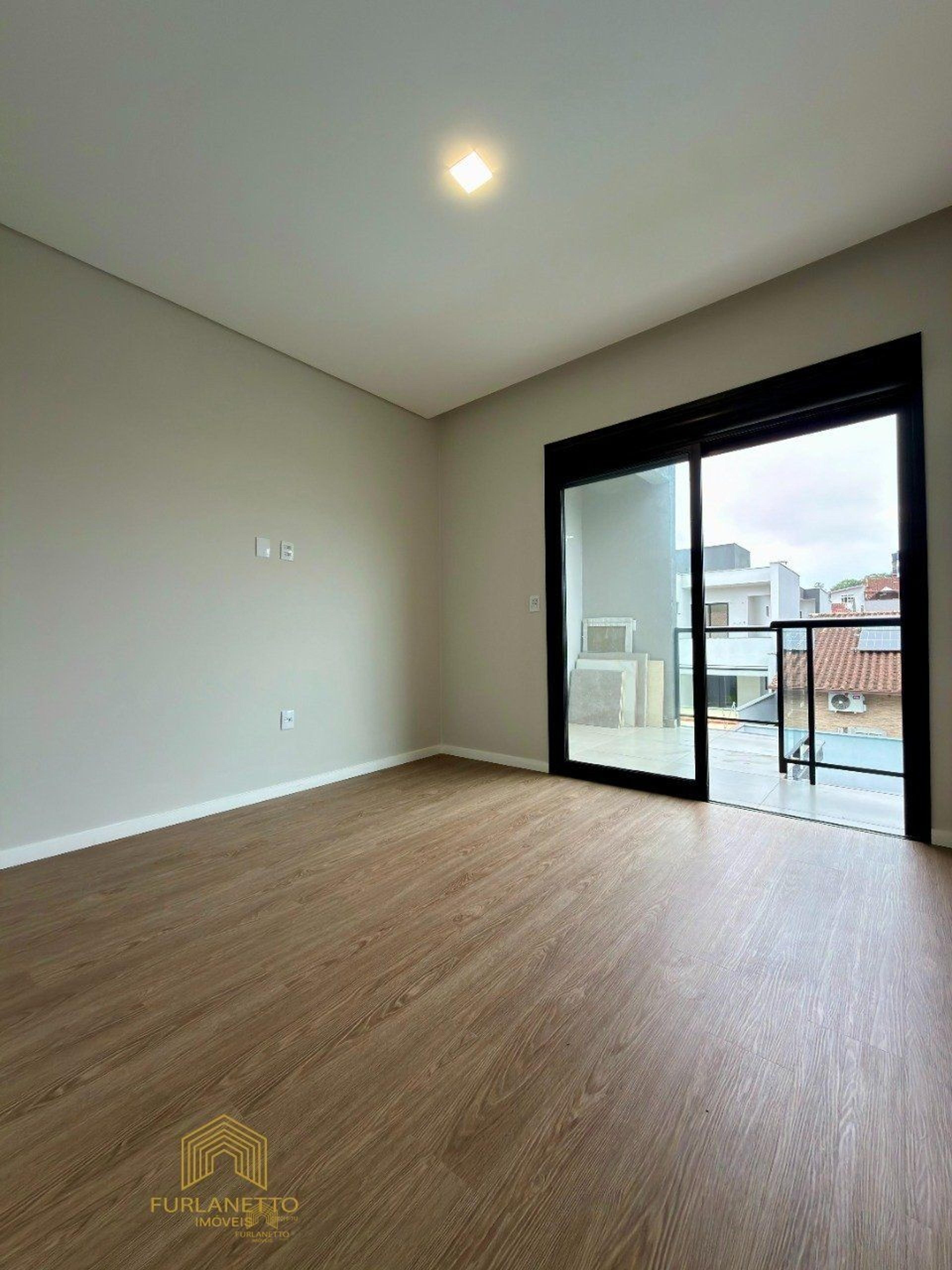 Casa Geminado de Alto Padrão no Glória — foto 24