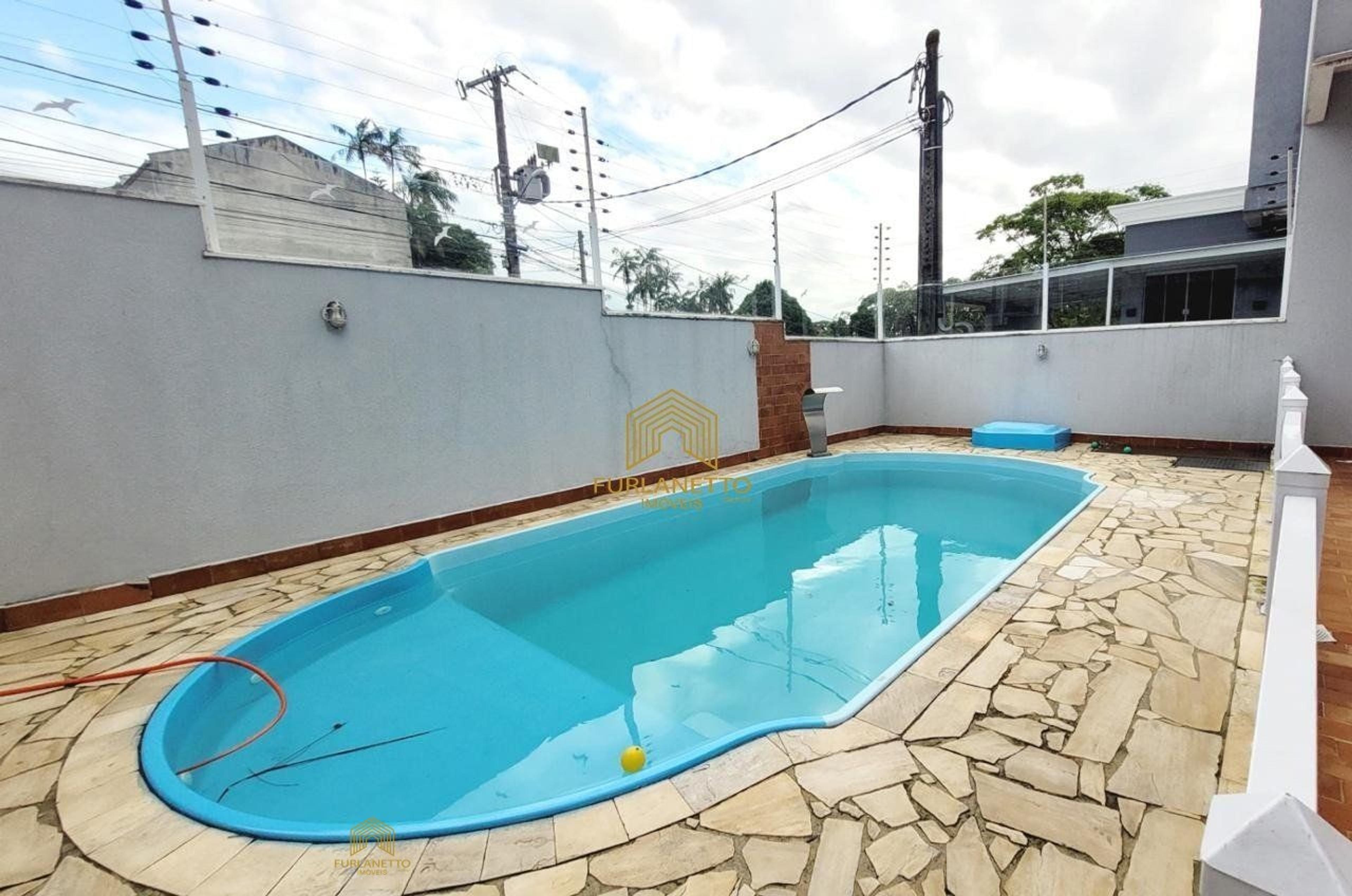 Ampla cobertura no bairro Floresta — foto 26