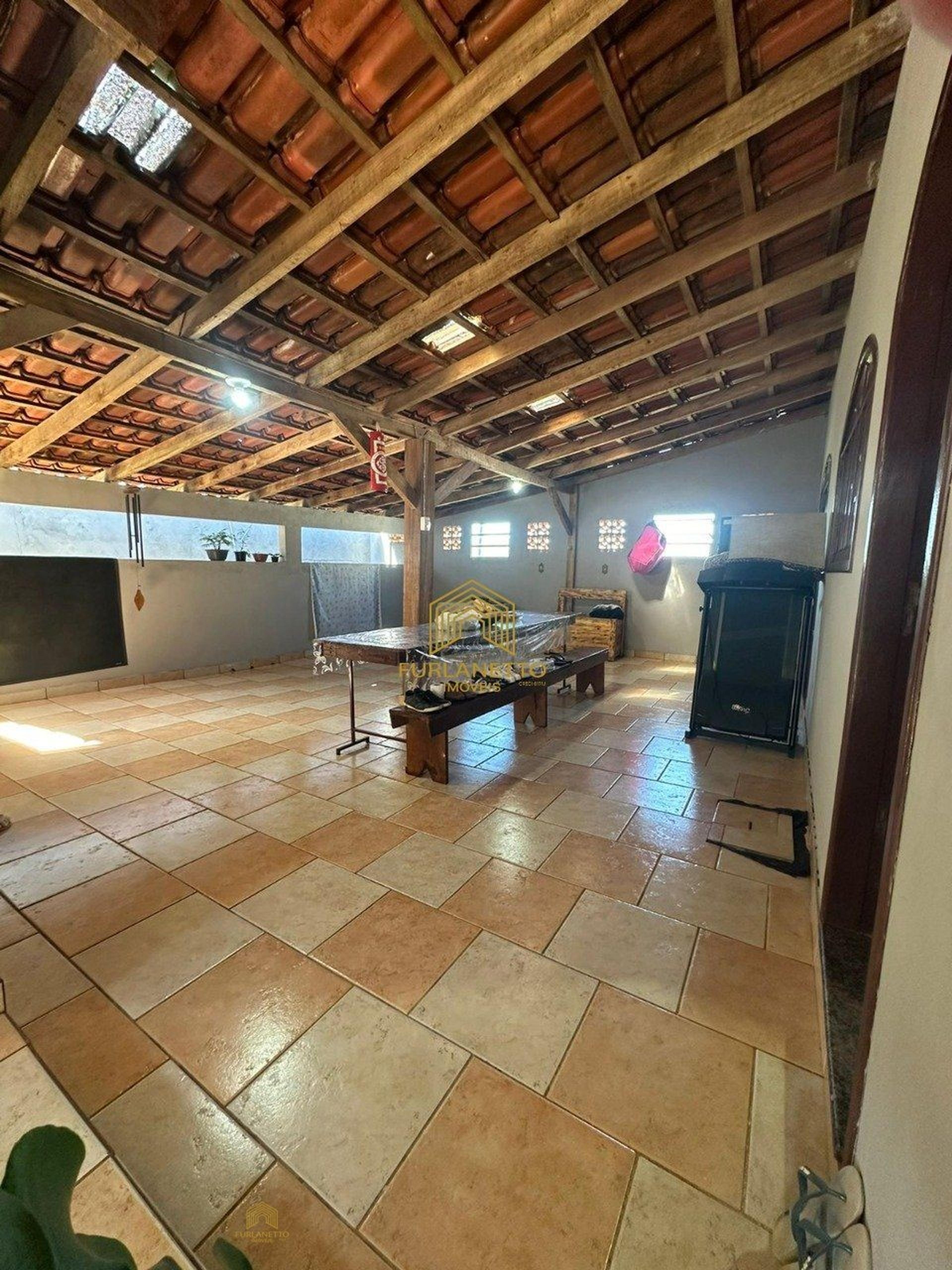 Linda e Ampla Residência no João Costa — foto 18
