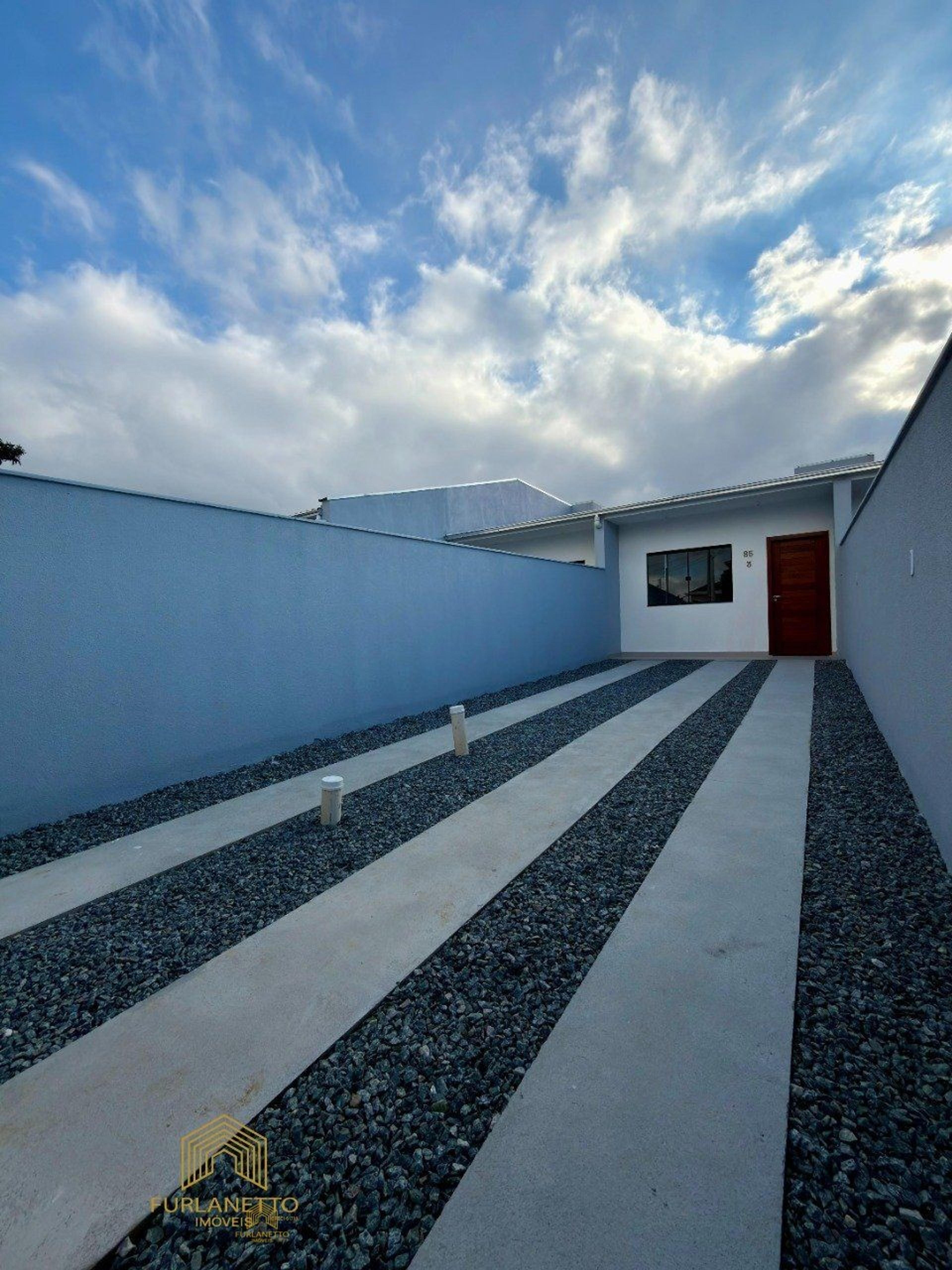 Casa em Parque Guarani, Joinville — foto 2