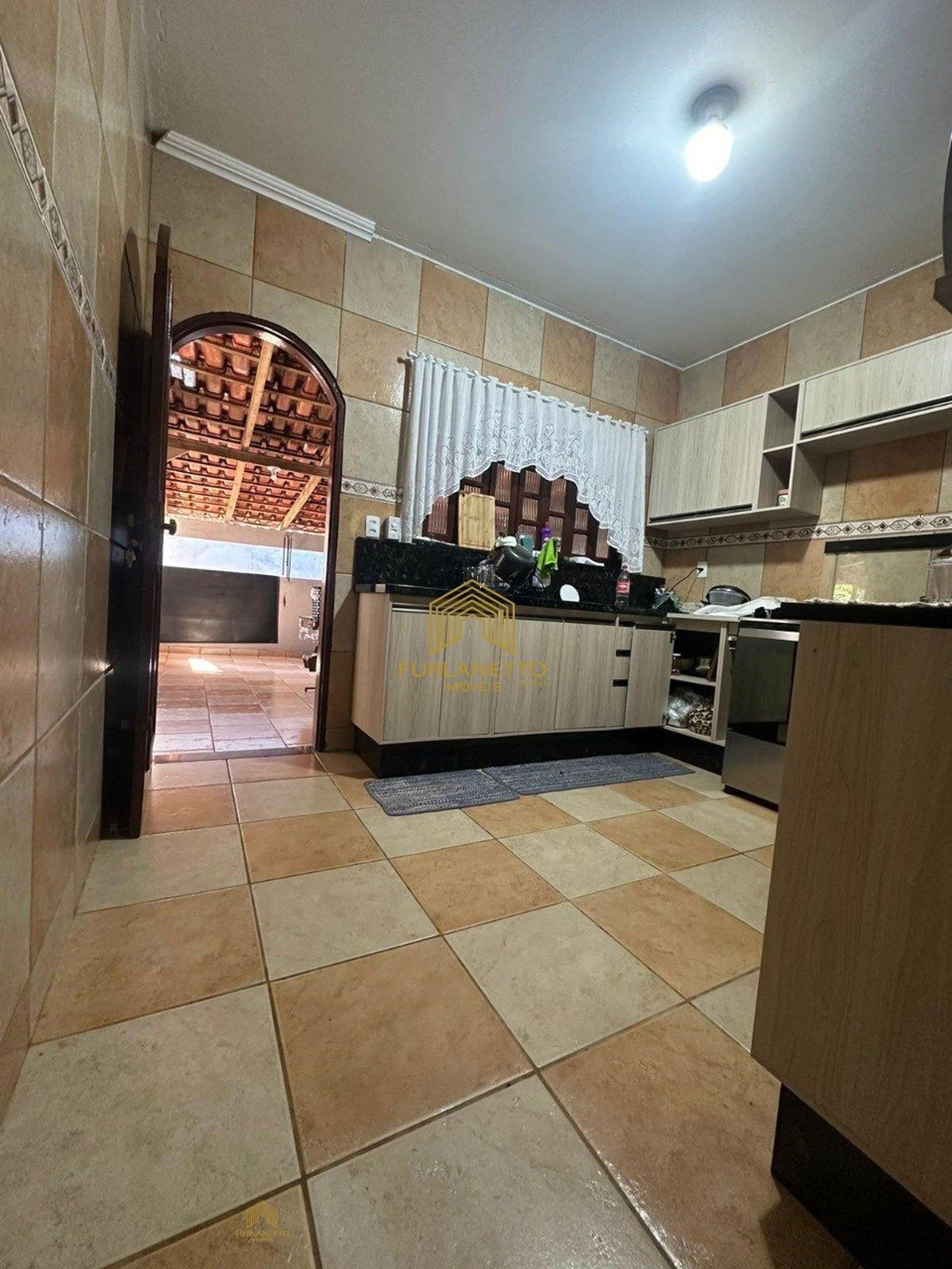 Linda e Ampla Residência no João Costa — foto 14