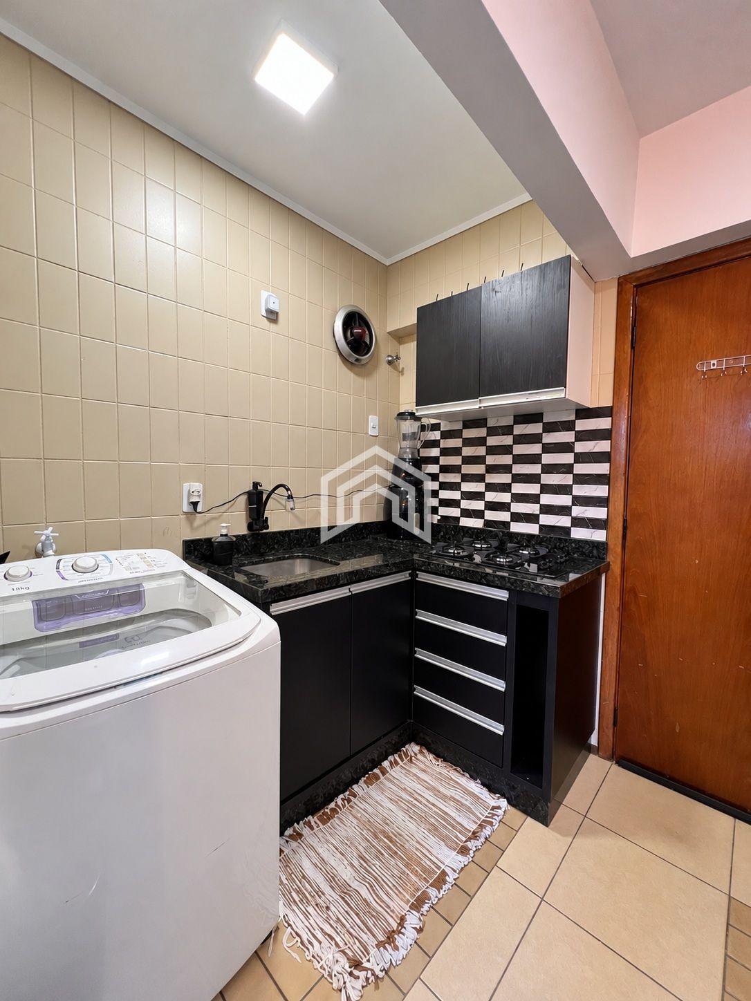 Apartamento com moveis planejados e 1 dormitório no centro — foto 1