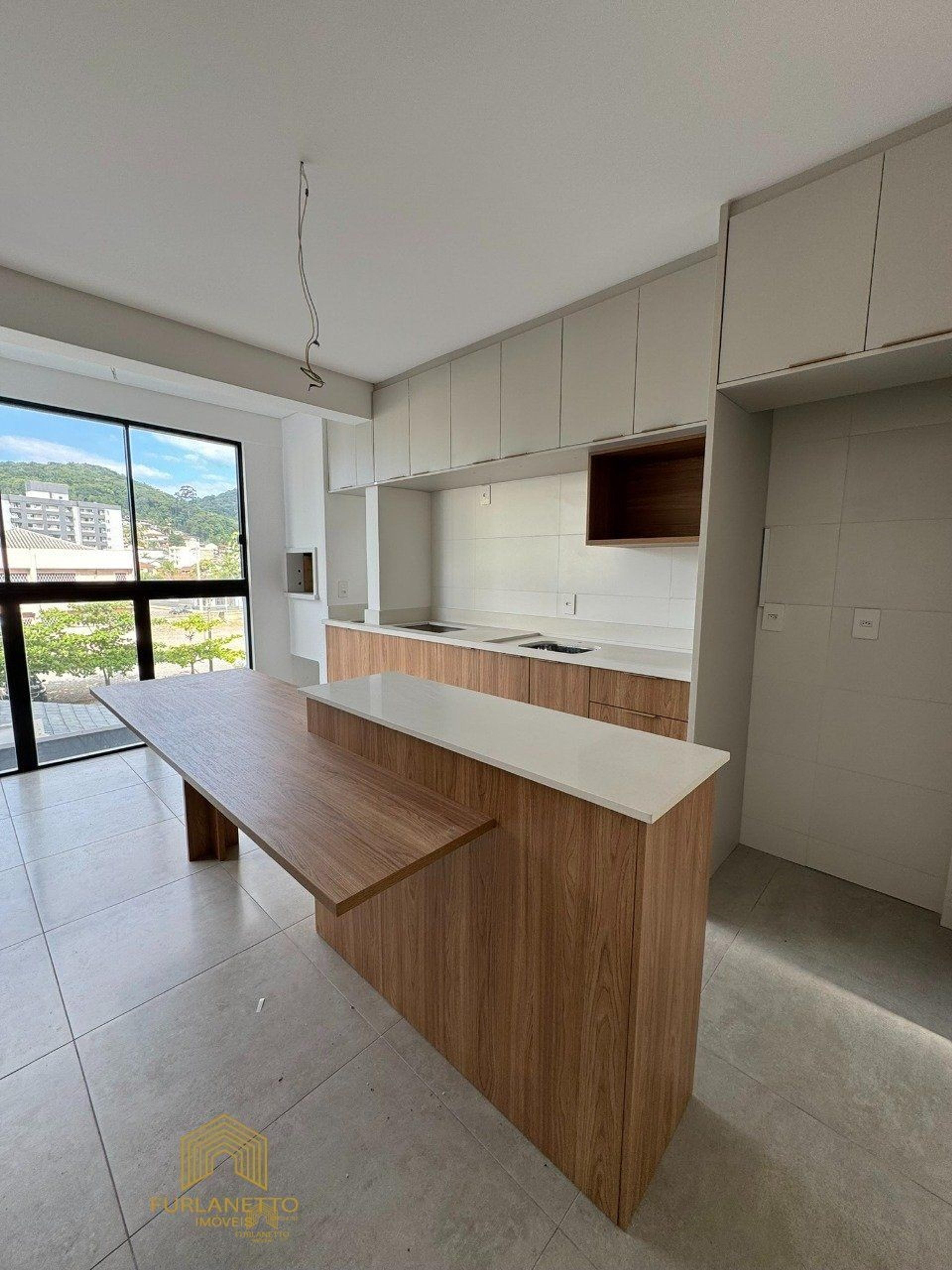 Apartamento em Bom Retiro, Joinville — foto 2