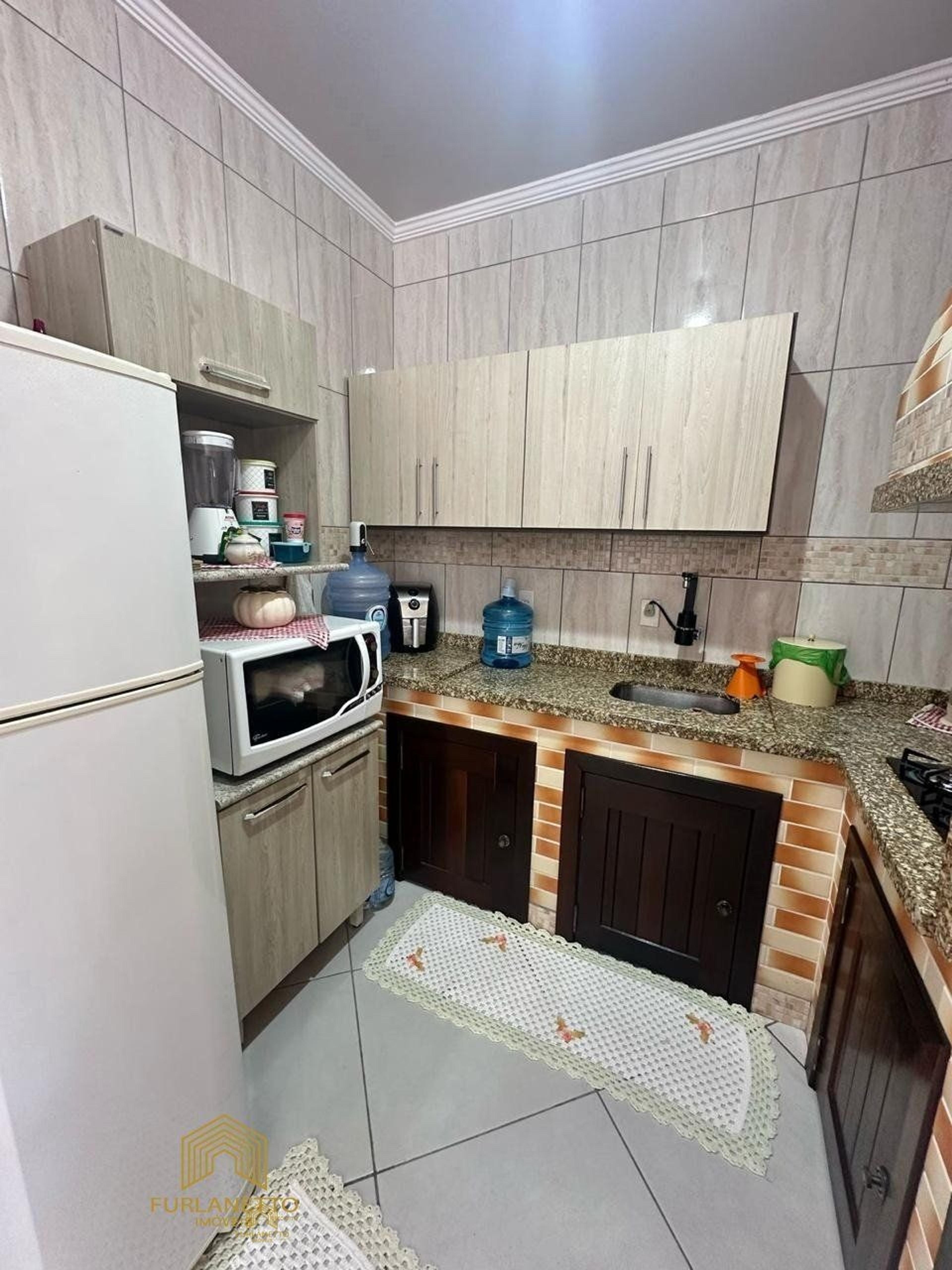 Linda casa na praia de Balneário Barra do Sul — foto 9