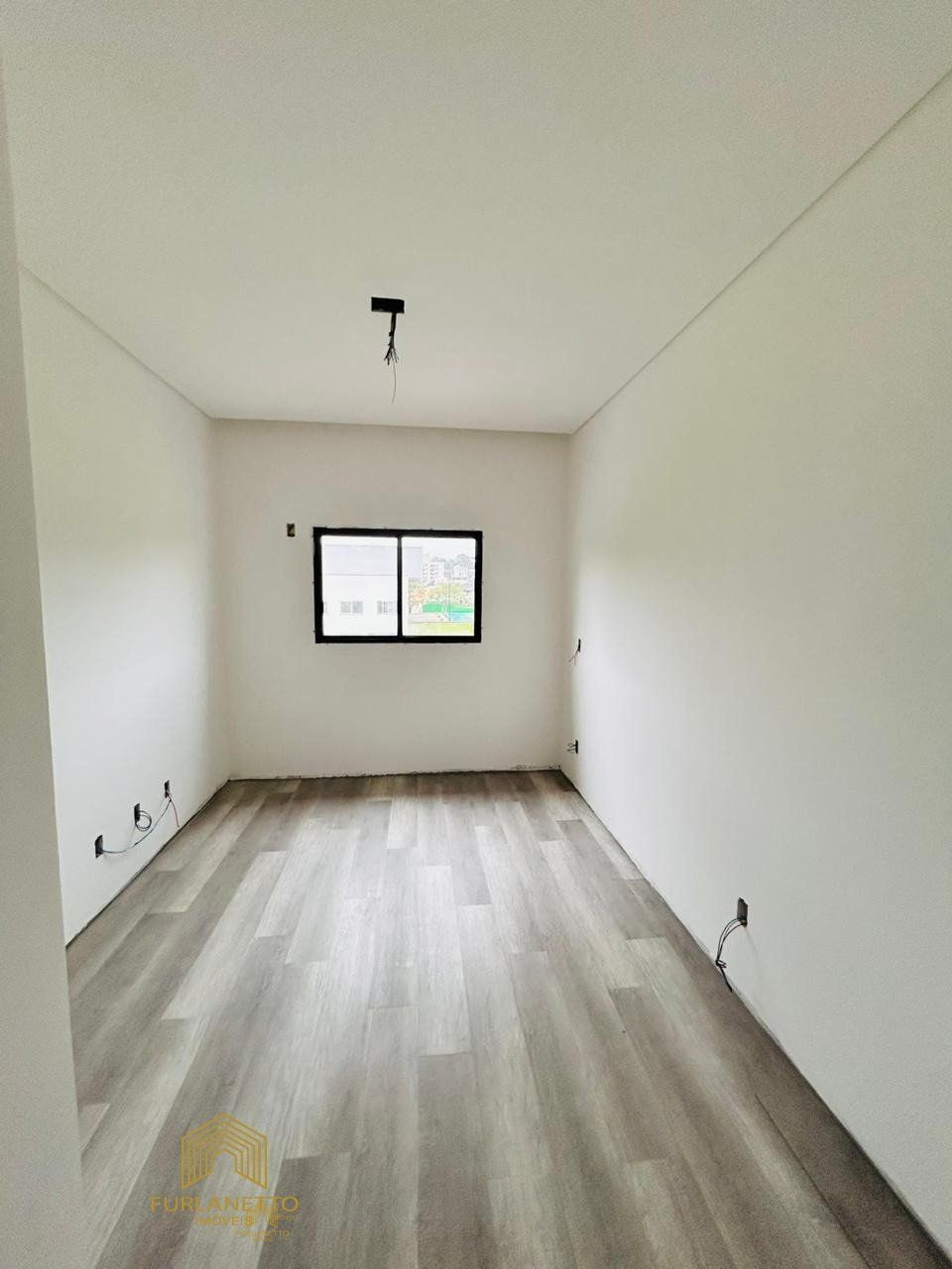 Sobrado geminado à venda no Saguaçu — foto 13