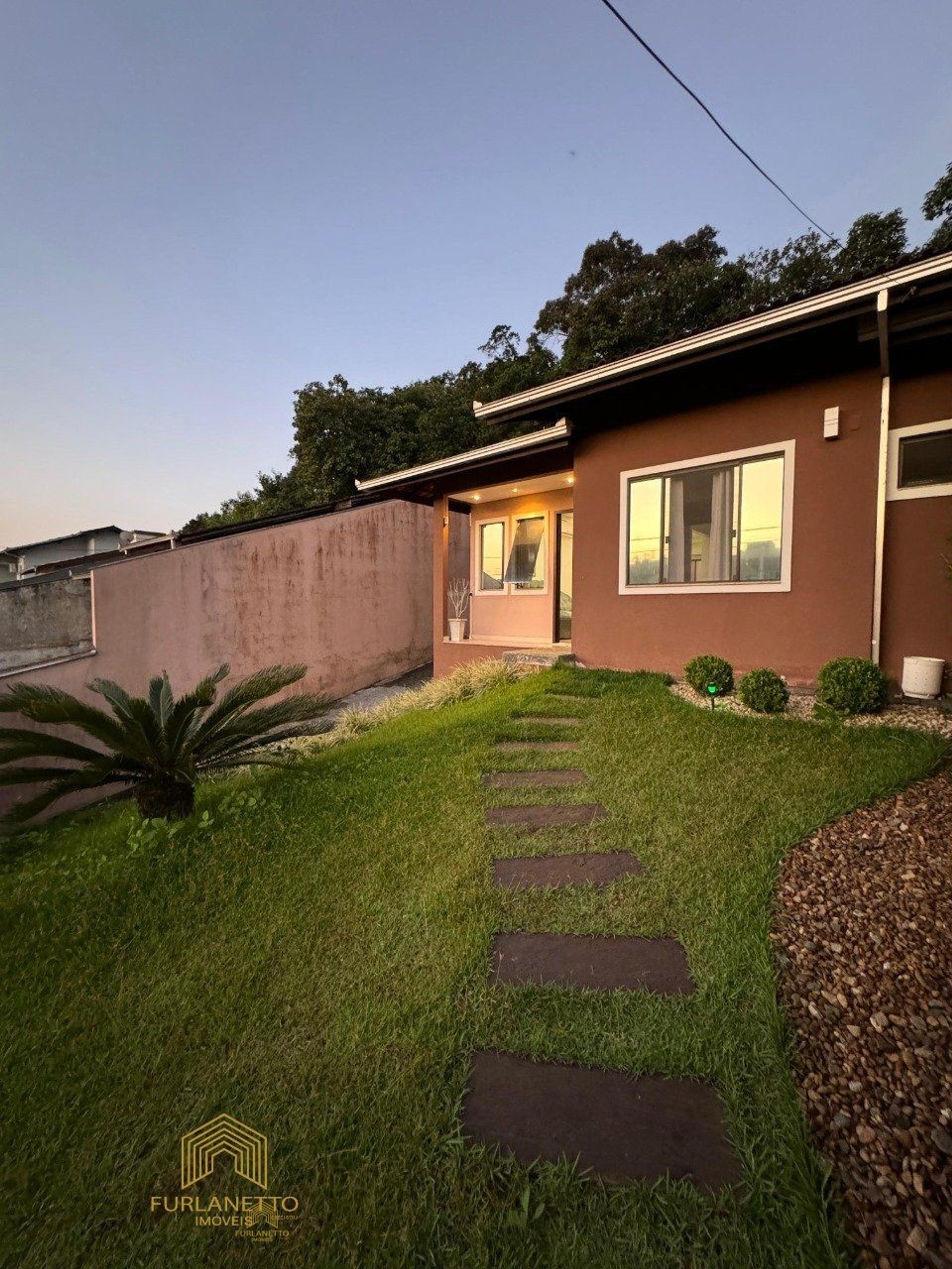 Casa em João Costa, Joinville — foto 3