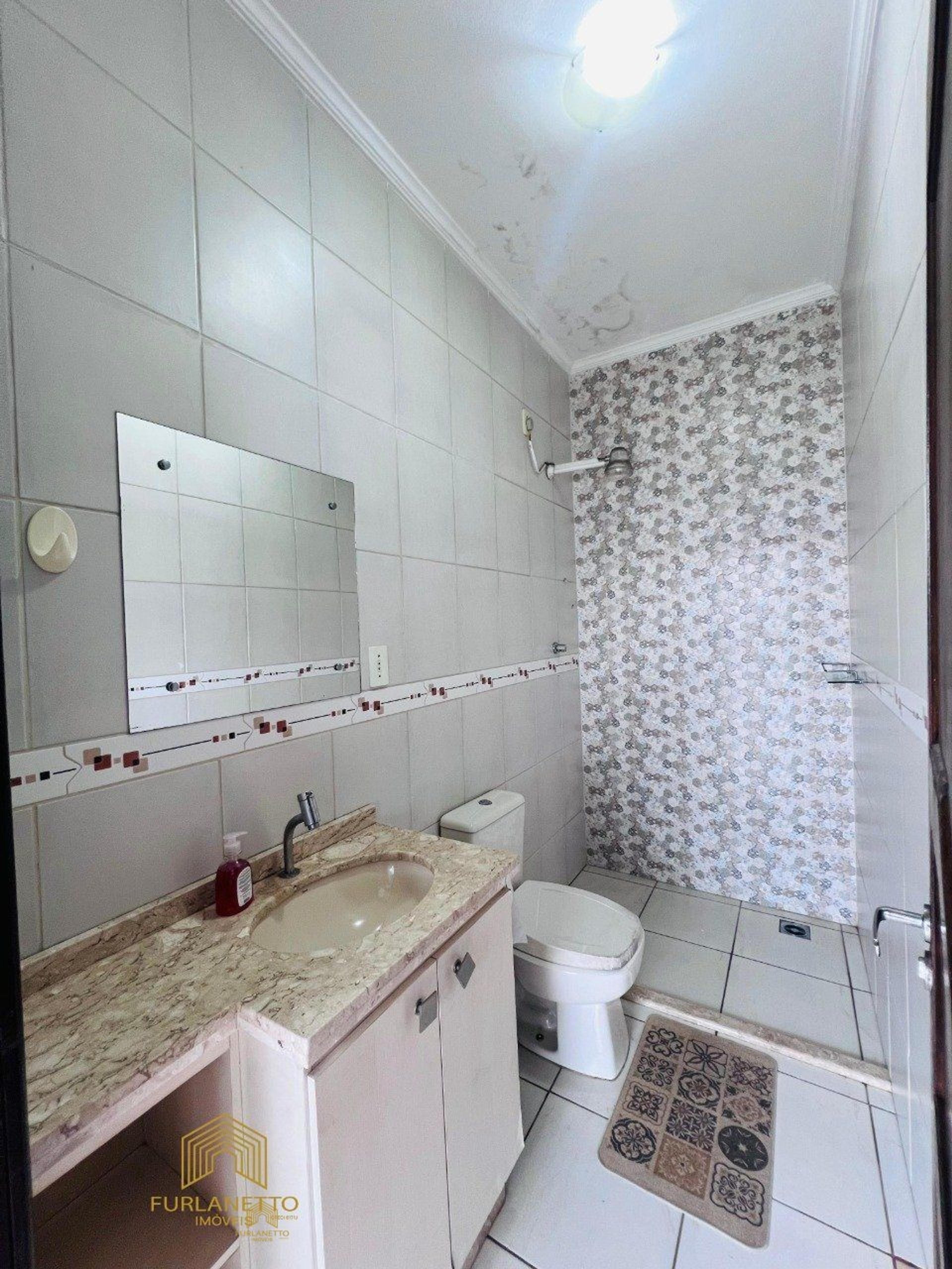 Ampla casa averbada com piscina no bairro Fátima — foto 38