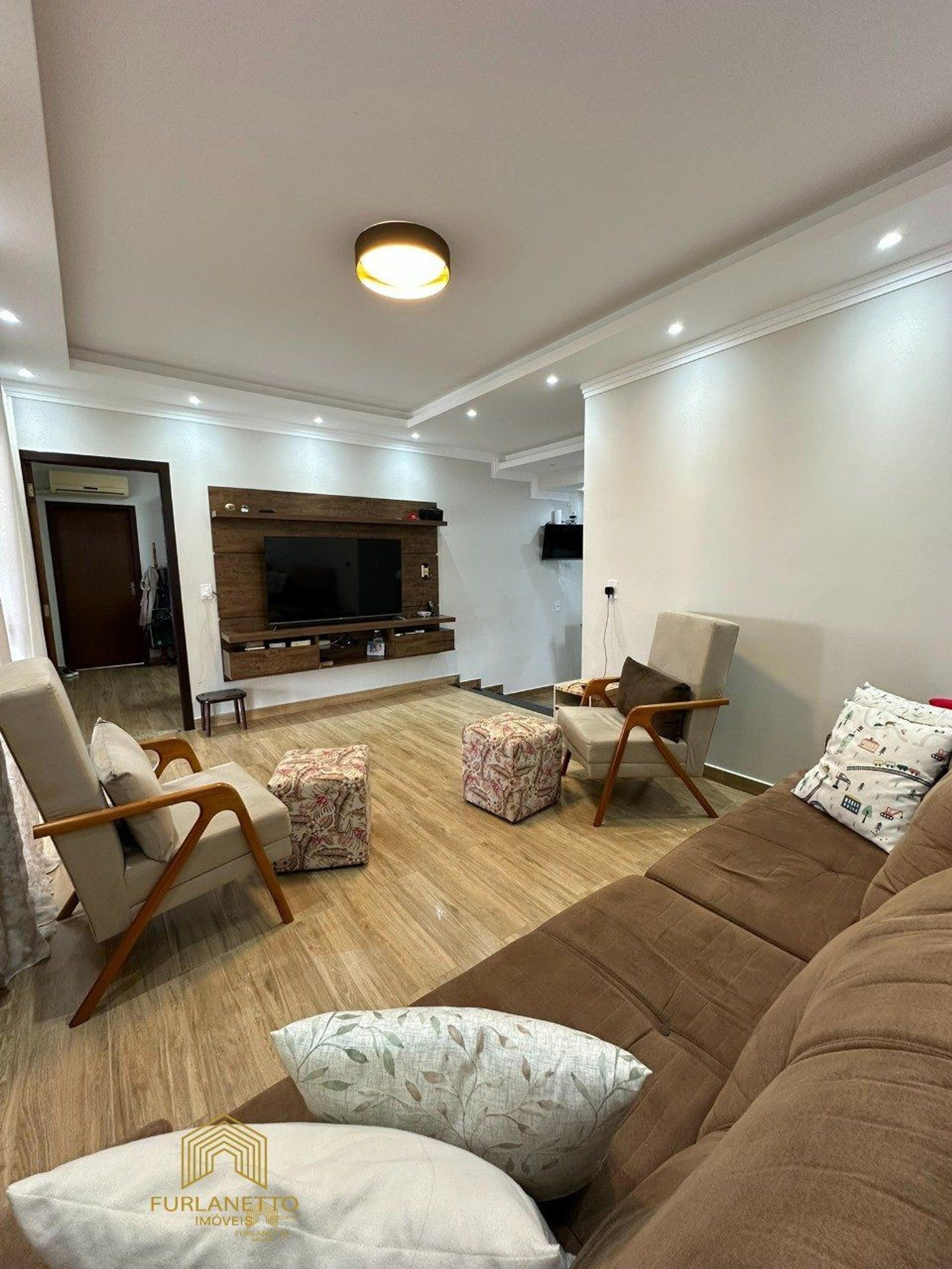 Residência Duplex de alto padrão no bairro Santa Catarina - conforto, estilo e espaço em dobro — foto 33