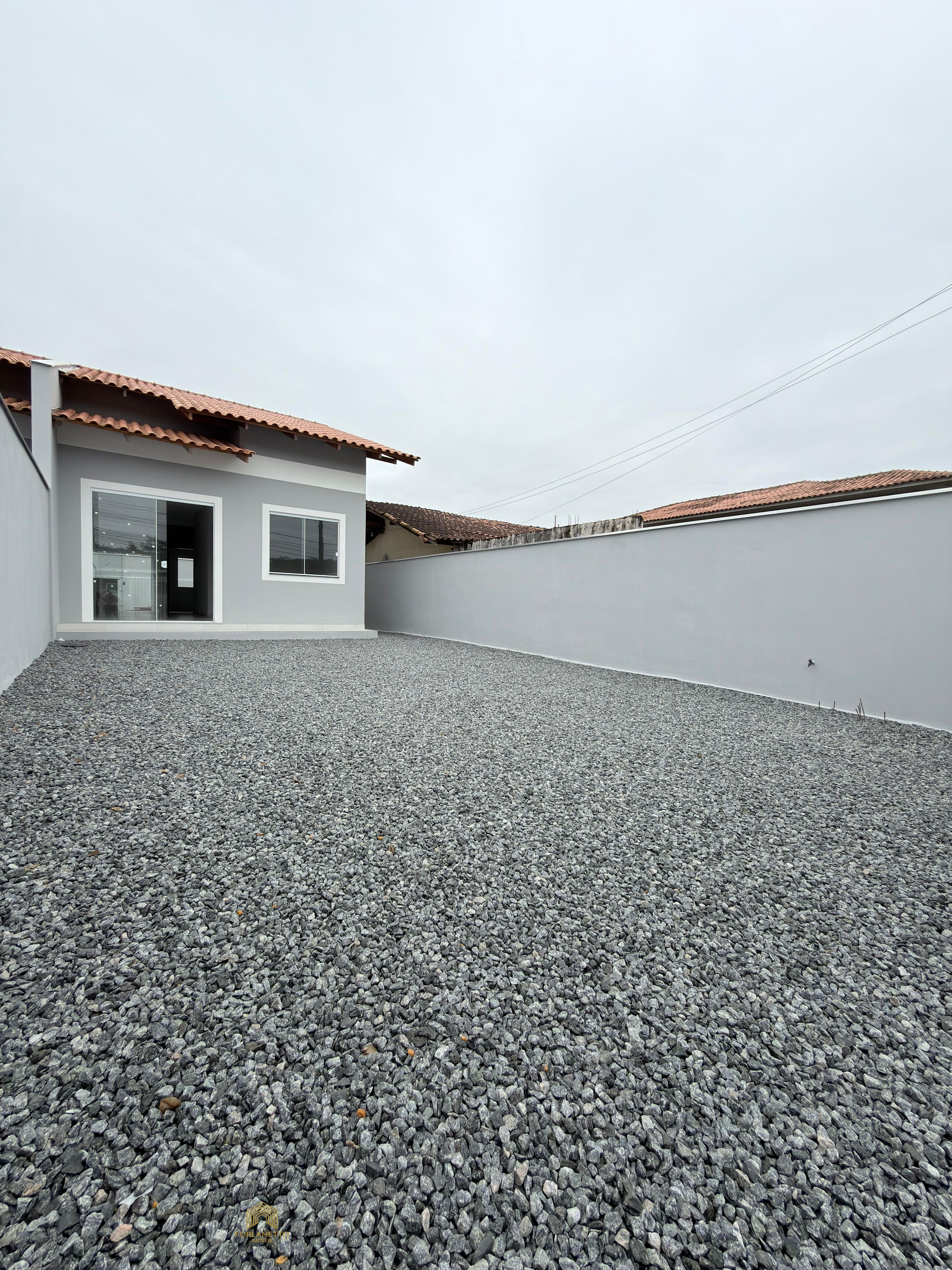 Casa em Parque Guarani, Joinville — foto 2