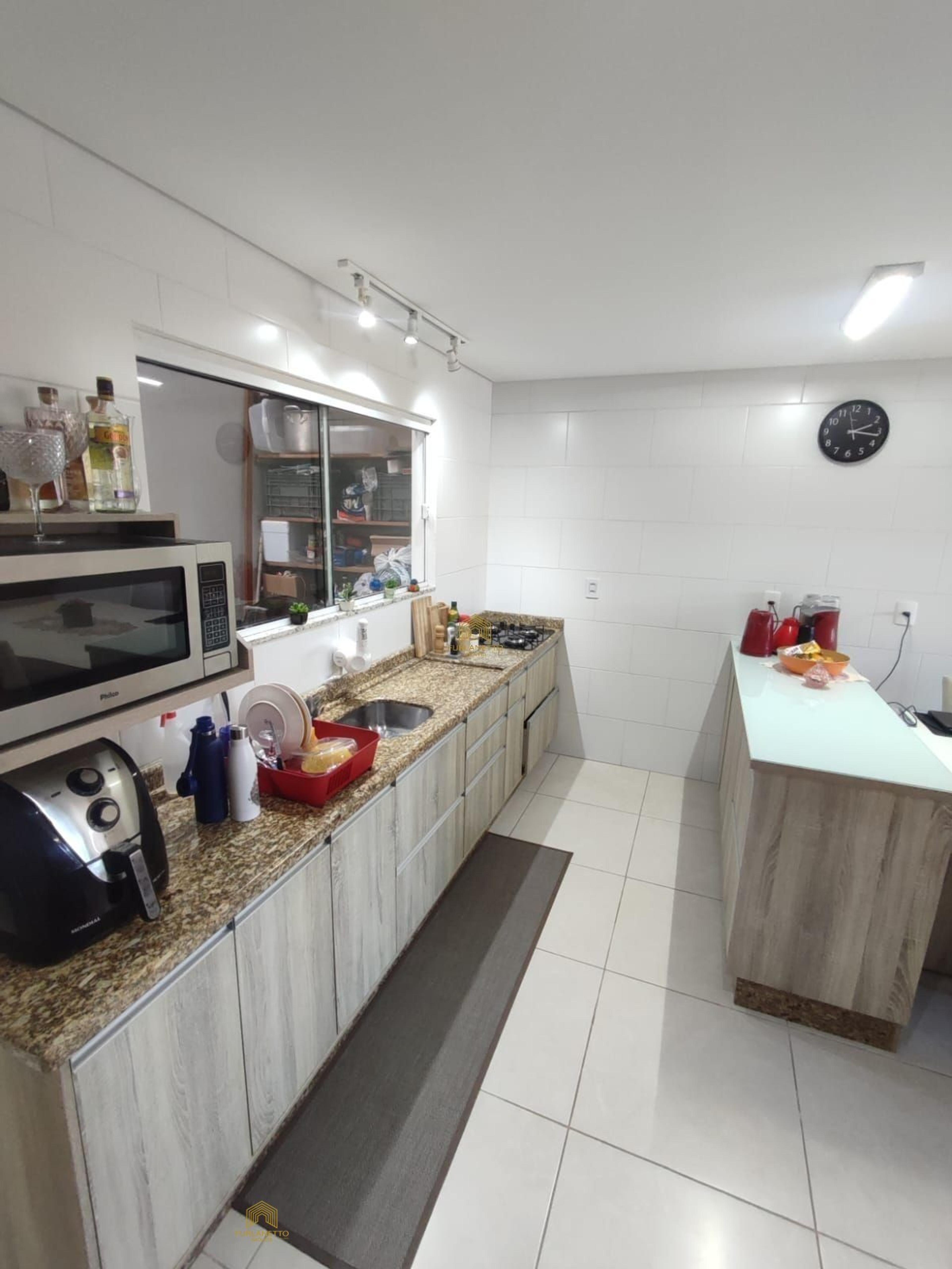 Linda casa geminada mobiliada no bairro João Costa — foto 15