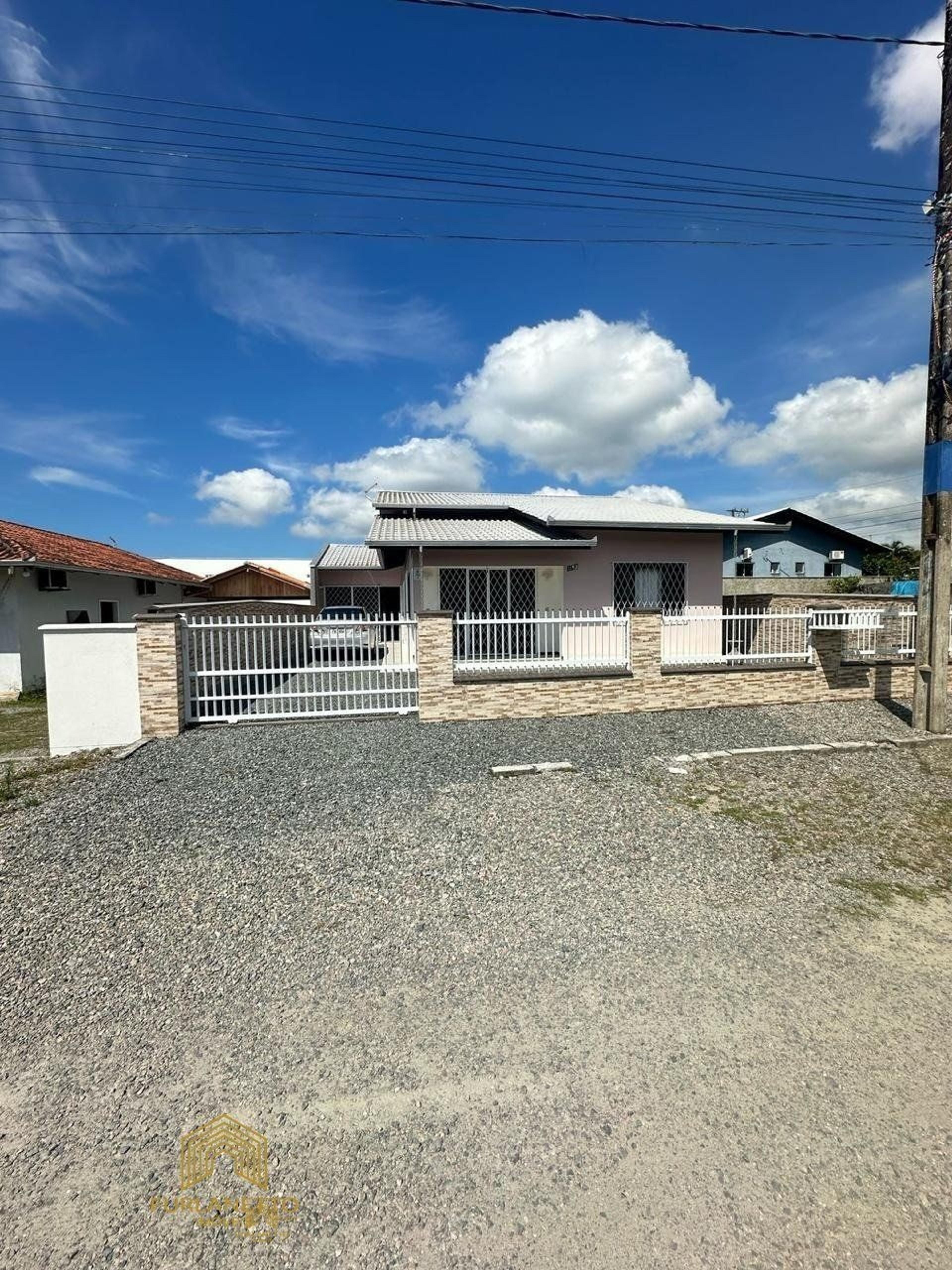 Linda casa na praia de Balneário Barra do Sul — foto 4