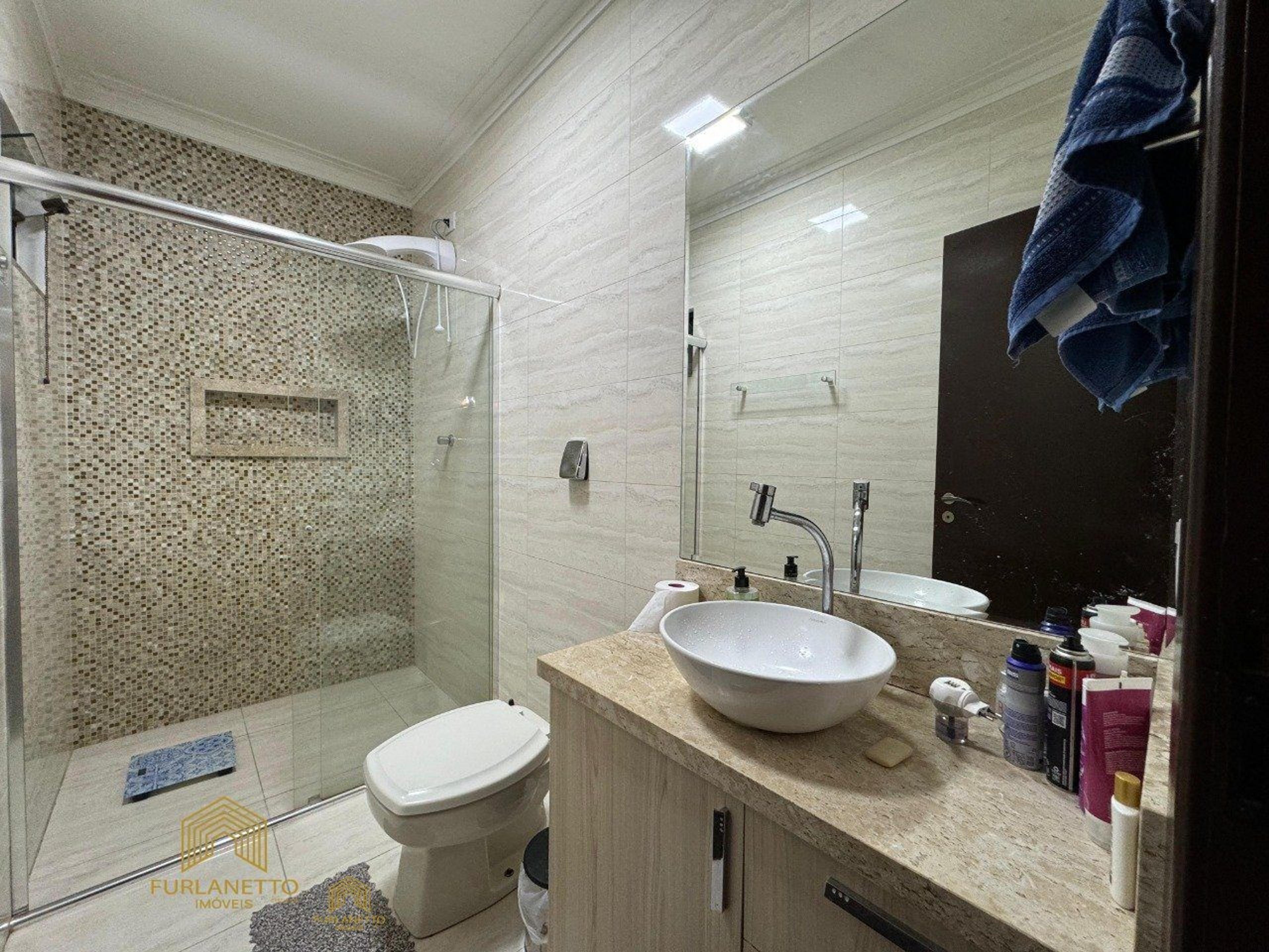 Linda casa à venda no bairro João Costa — foto 21
